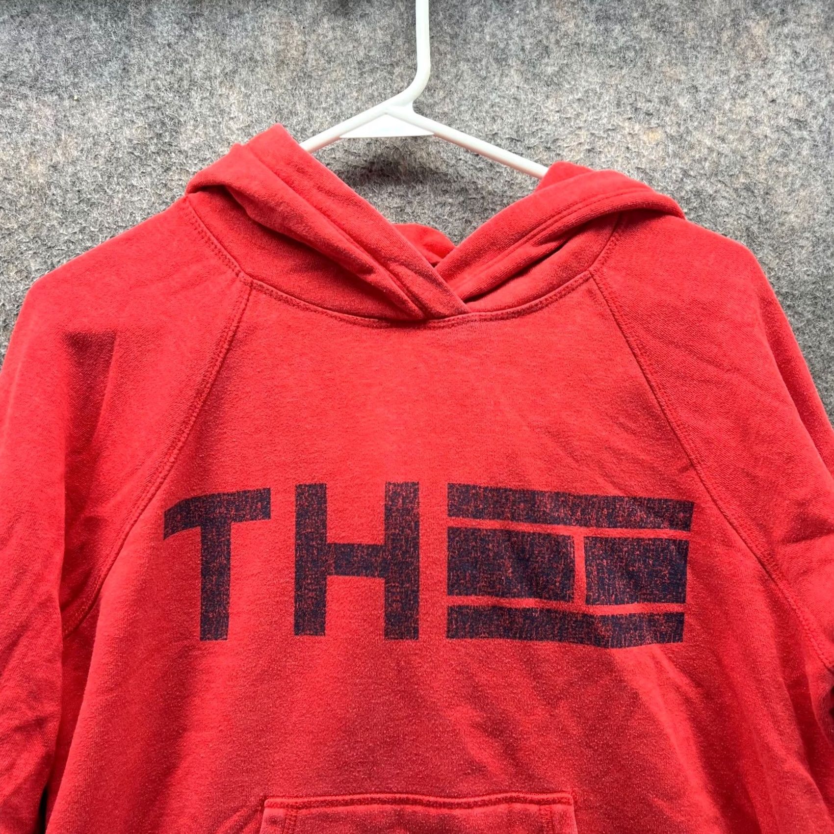 Tommy Hilfiger VINTAGE Tommy Hilfiger Hoodie Womens Large Red Fleece Pullover Sport Flag TH Sweatshirt Size L / US 10 / IT 46 - 4 Thumbnail