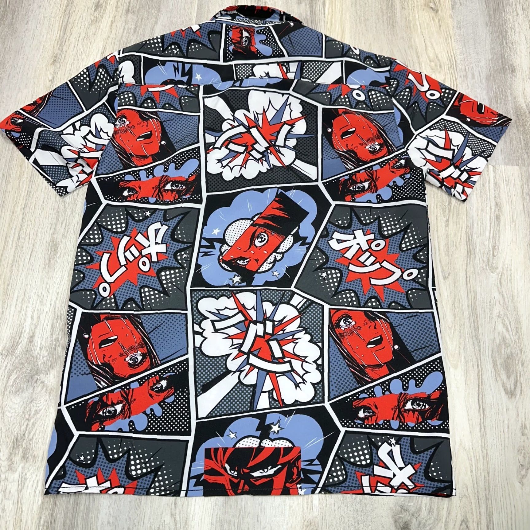 Gloverall Fresh Prints Gray Red Anime Print All Over Shirt Short Sleeve Button Up Womens S Size S / US 4 / IT 40 - 3 Thumbnail