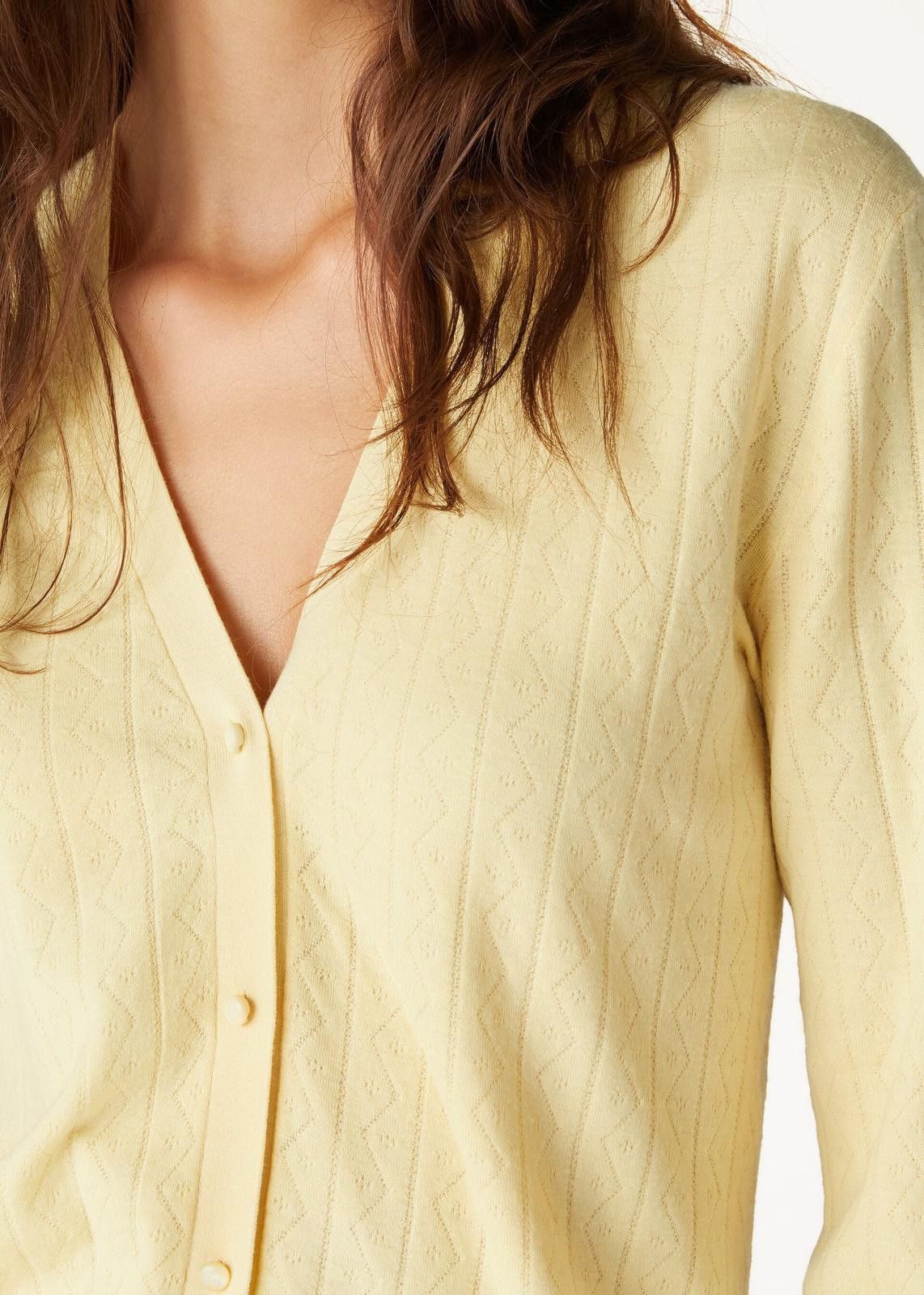 Loro Piana o1srvl11e0425 FAN6387 Cocooning Soft Cardigan in Yellow Size S / US 4 / IT 40 - 3 Thumbnail