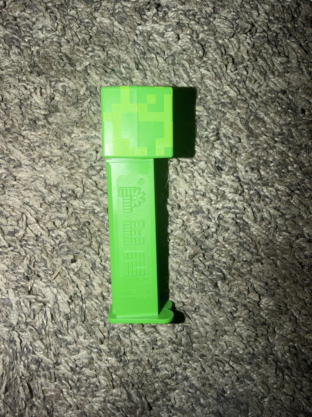 Hypebeast Mojang Minecraft Creeper Pez Dispenser Size ONE SIZE - 4 Thumbnail