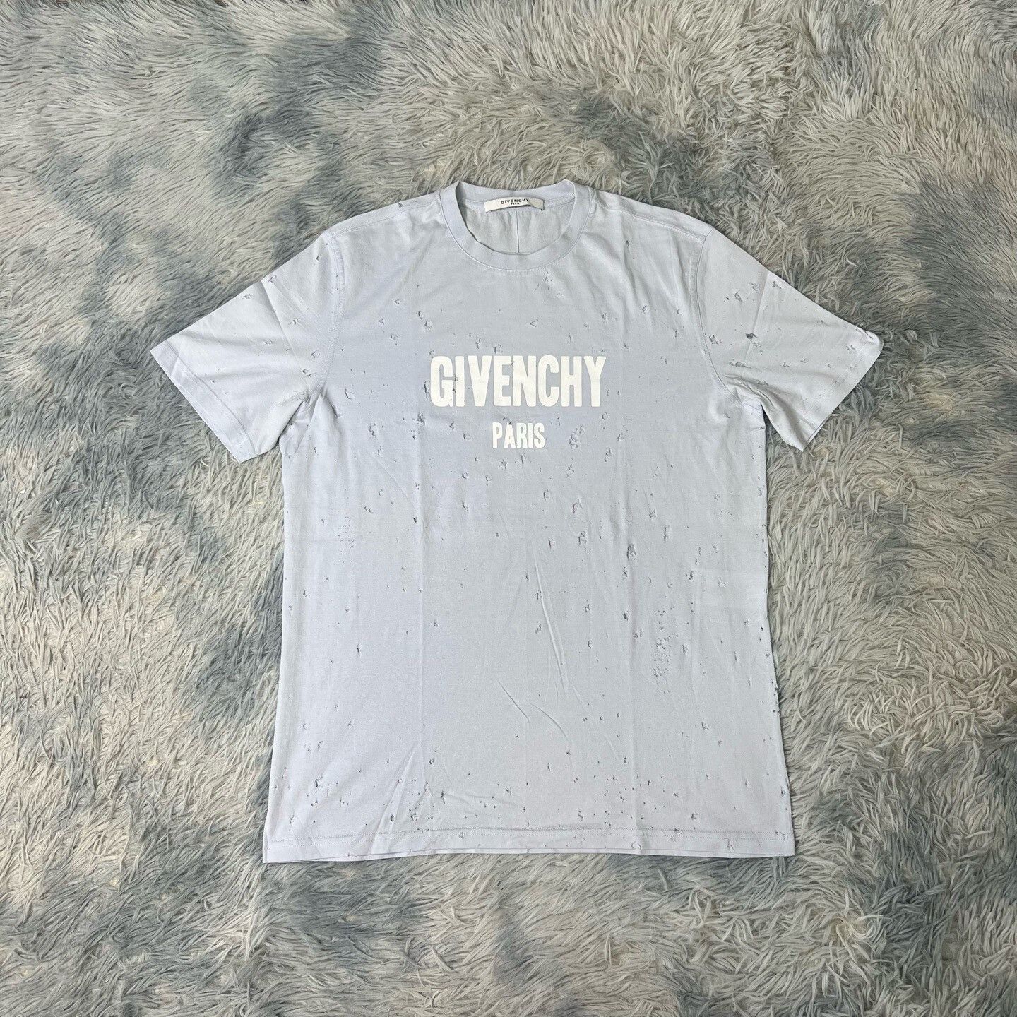 Givenchy Givenchy Distressed Short-Sleeve Tee Size US S / EU 44-46 / 1 - 1 Thumbnail