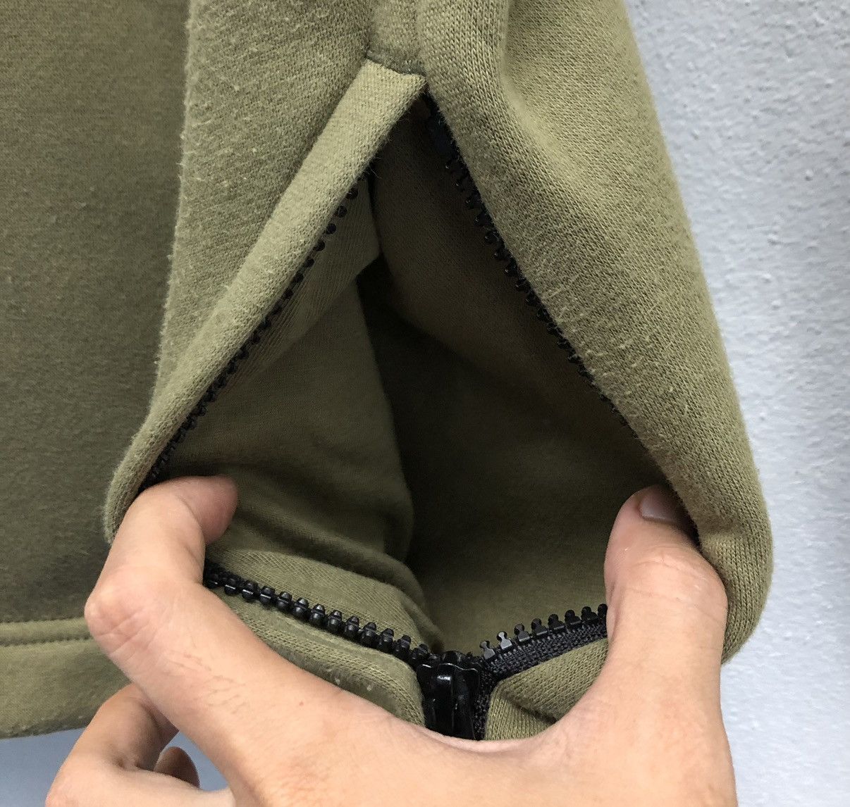 Puma PUMA x Trapstar Olive Green Utility Sweatshirt Size US XS / EU 42 / 0 - 12 Thumbnail