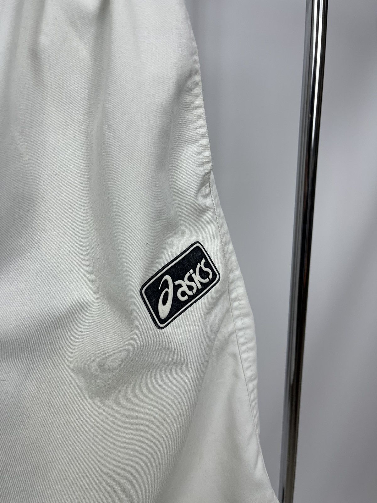 Asics Newcastle Asics Shorts Size 30 Vintage 90sWhite Made In U.K. Size US 30 / EU 46 - 3 Thumbnail