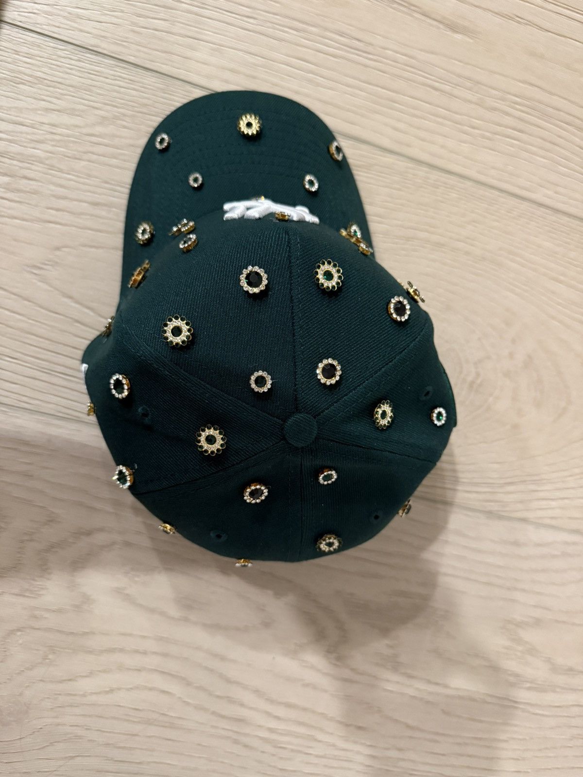 New Era NY SnapBack rhinestones hat Size ONE SIZE - 3 Thumbnail