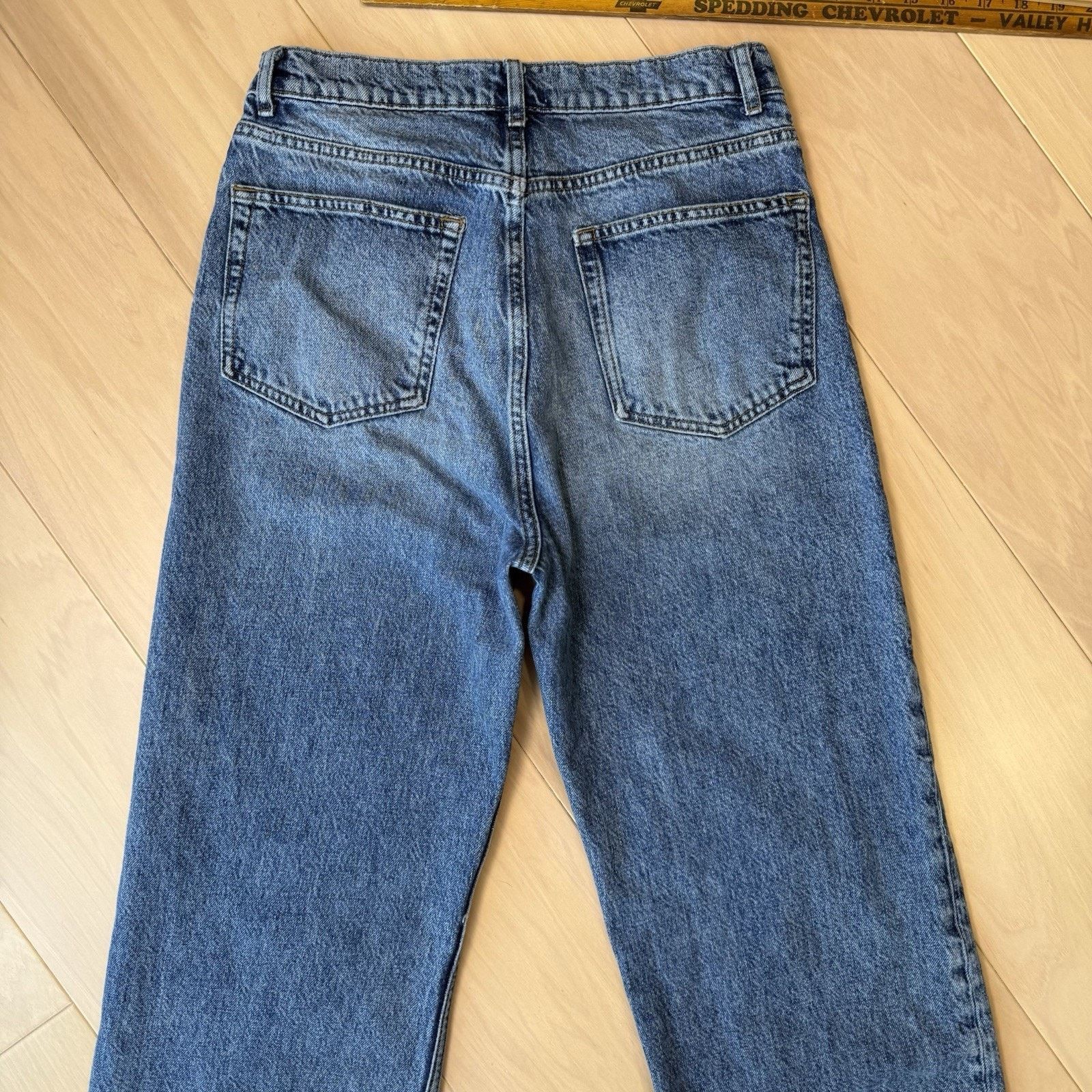 Reformation Reformation Wilder High Rise Wide Leg Jeans 28 Medium Wash Size 28" / US 6 / IT 42 - 9 Thumbnail