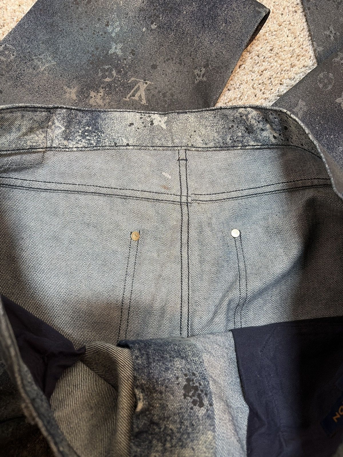 Louis Vuitton Louis Vuitton Galaxy Spray Monogram Slim Fit Jeans Virgil Size US 38 / EU 54 - 18 Thumbnail