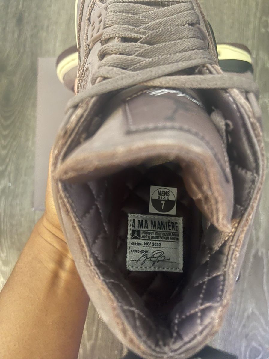A Ma Maniere × Jordan Brand A Ma Maniere Jordan 4 “Violet Ore” Size 7 Size US 7 / EU 40 - 9 Thumbnail