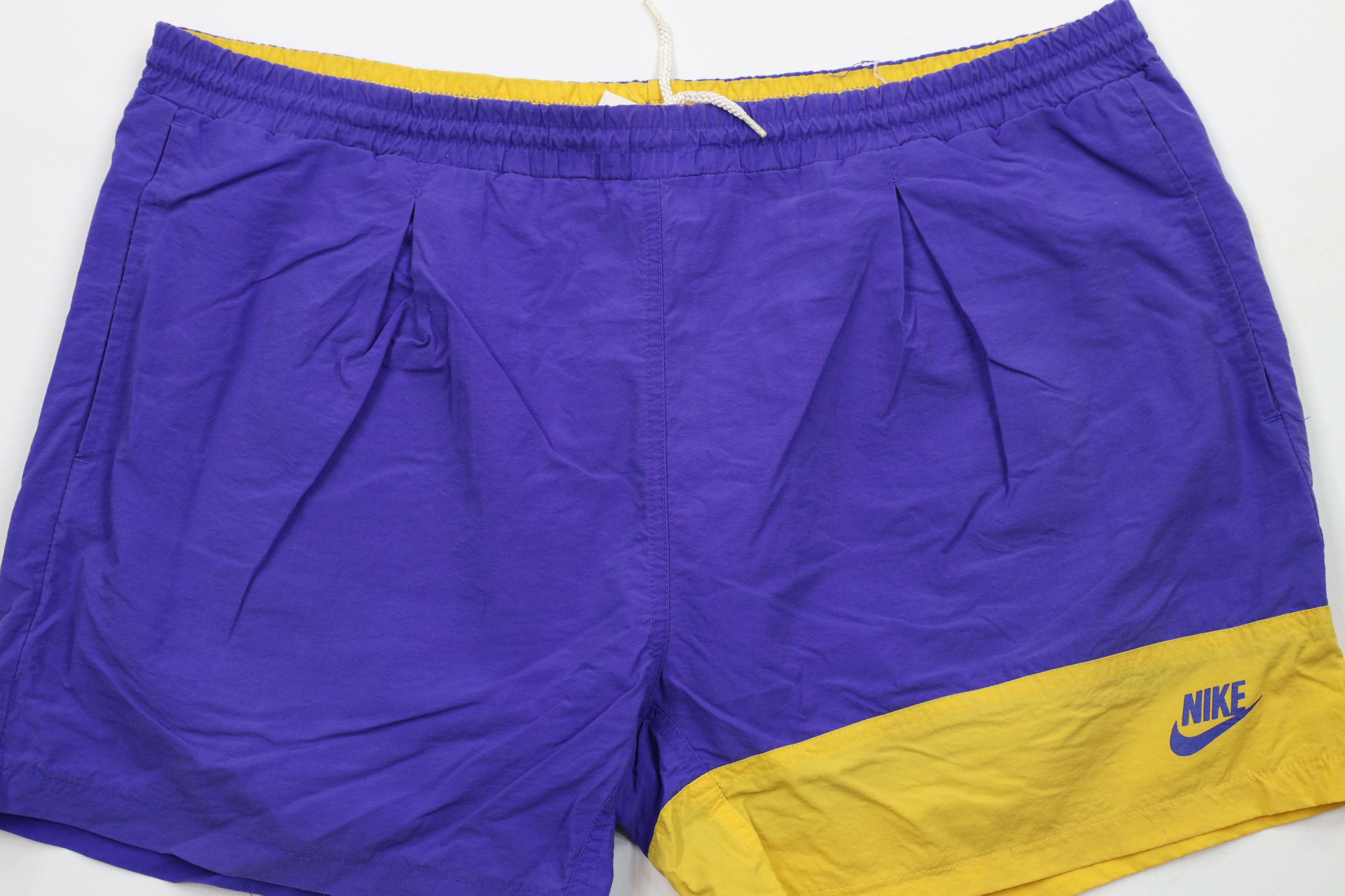 Nike × Vintage Vintage 90s Nike Block Above Knee Shorts LA Lakers AS IS Size US 34 / EU 50 - 3 Thumbnail