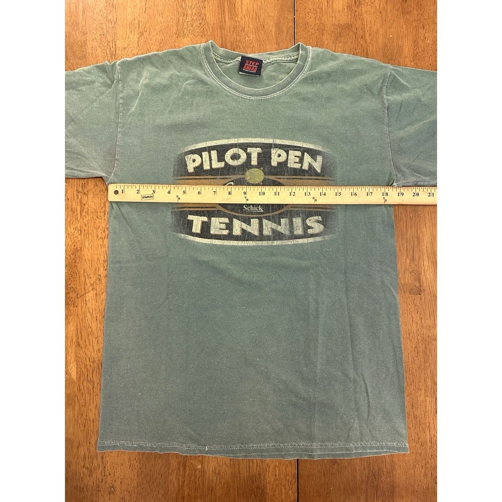 Vintage VINTAGE 2009 Pilot Pen Tennis T Shirt Medium New Haven Connecticut Yale 90s Mens M Green Yale Size US M / EU 48-50 / 2 - 5 Thumbnail