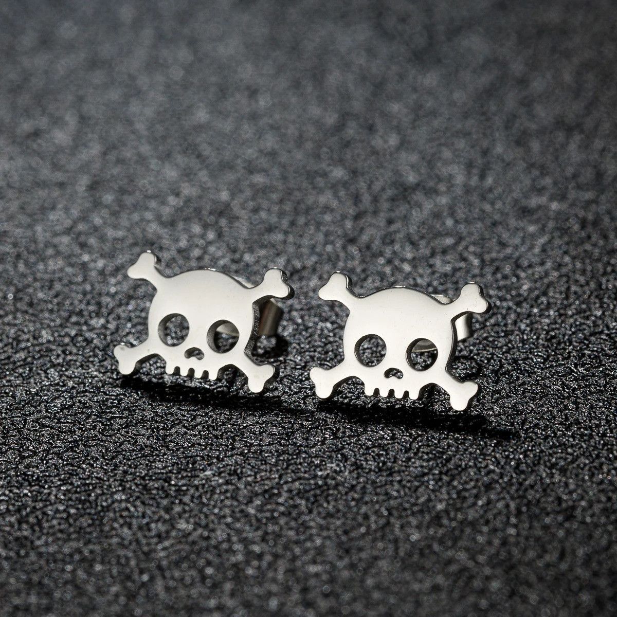 Jewelry Mini Skull Stud Earrings Charm Stainless Earring Gift Size ONE SIZE - 4 Thumbnail