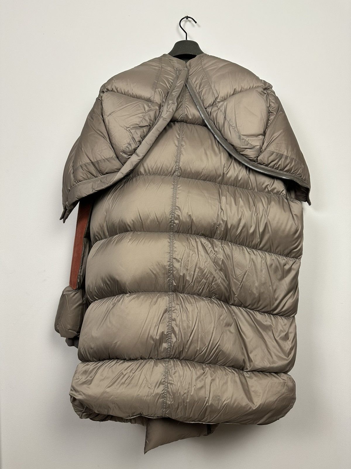 Rick Owens FW19 ‘LARRY’ Exploder Secret Puffer Size US M / EU 48-50 / 2 - 5 Thumbnail