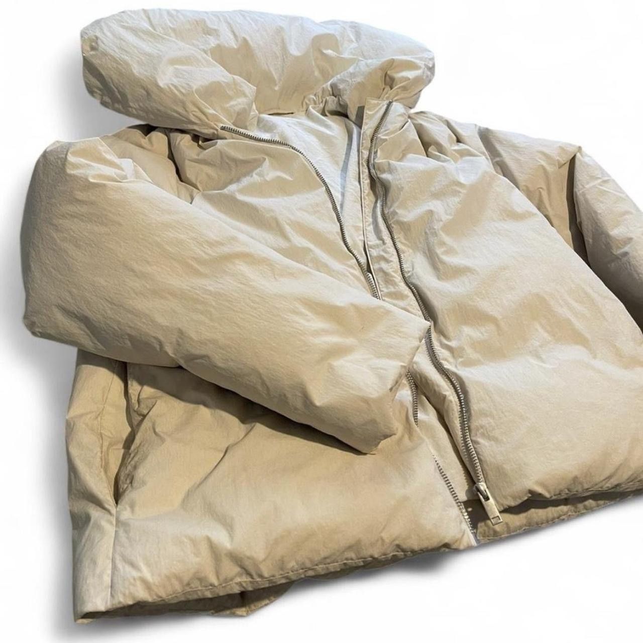 Cos Cos Cropped Down Puffer Jacket Size Small Size S / US 4 / IT 40 - 2 Thumbnail