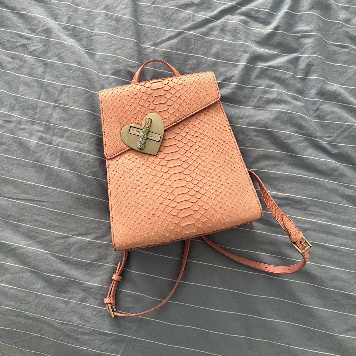 Other Ming Ray London pink snakeskin backpack Size ONE SIZE - 2 Thumbnail