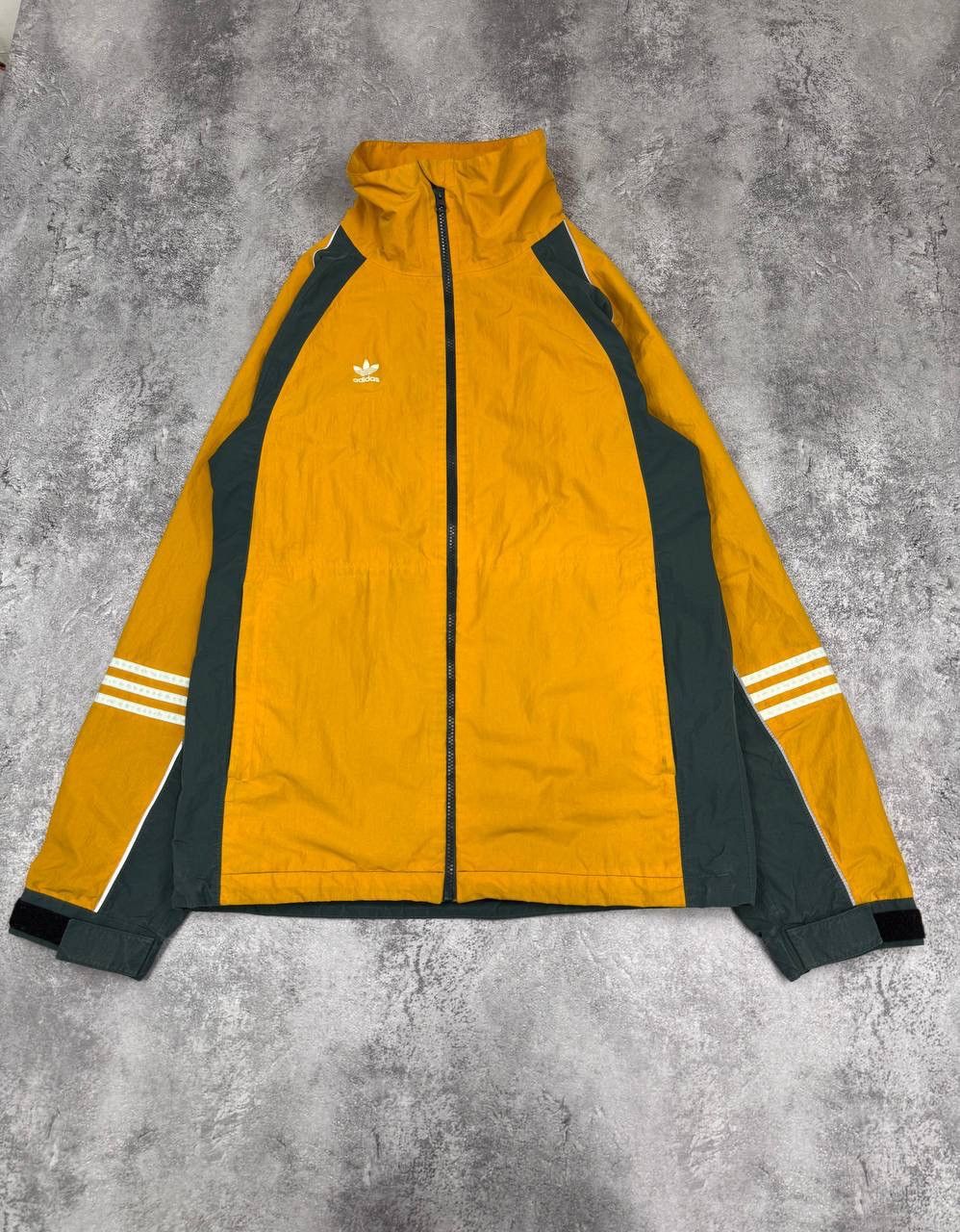 Adidas Adidas Originals Men Windbreaker Jacket Yellow Vintage Size US S / EU 44-46 / 1 - 1 Thumbnail