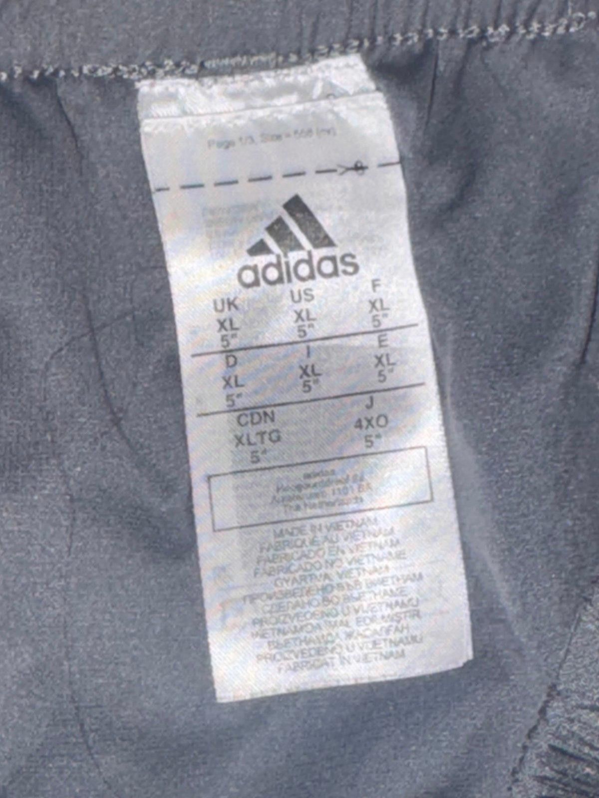 Adidas Adidas Running Shorts Shiny Stripes Silver Rare Sz XL 5” Size US 36 / EU 52 - 6 Thumbnail