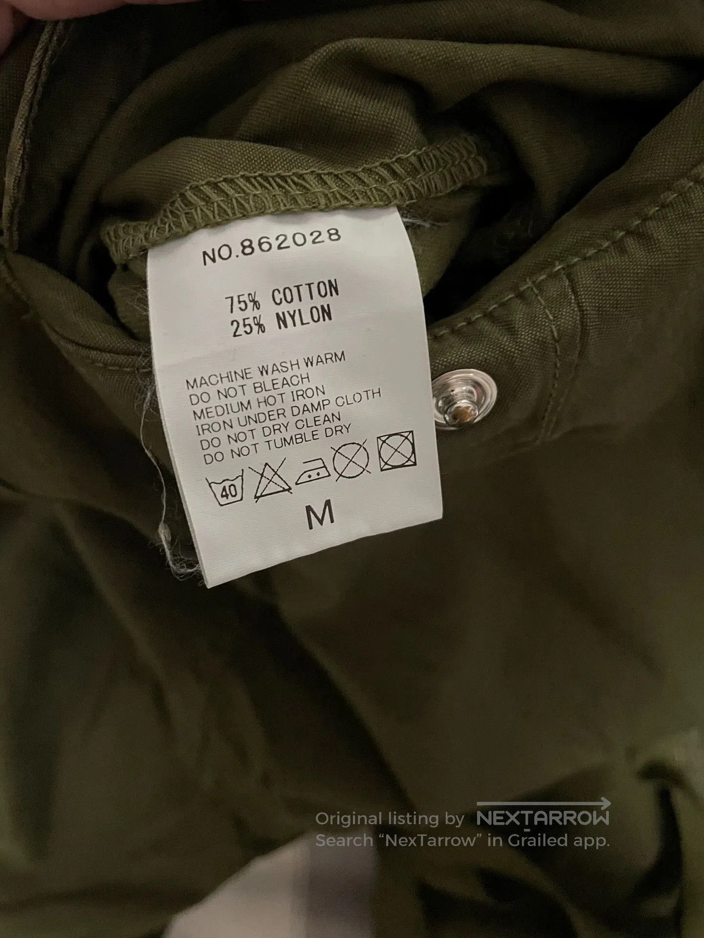 Haversack military-style cargo pants in olive green. Size US 31 - 4 Thumbnail