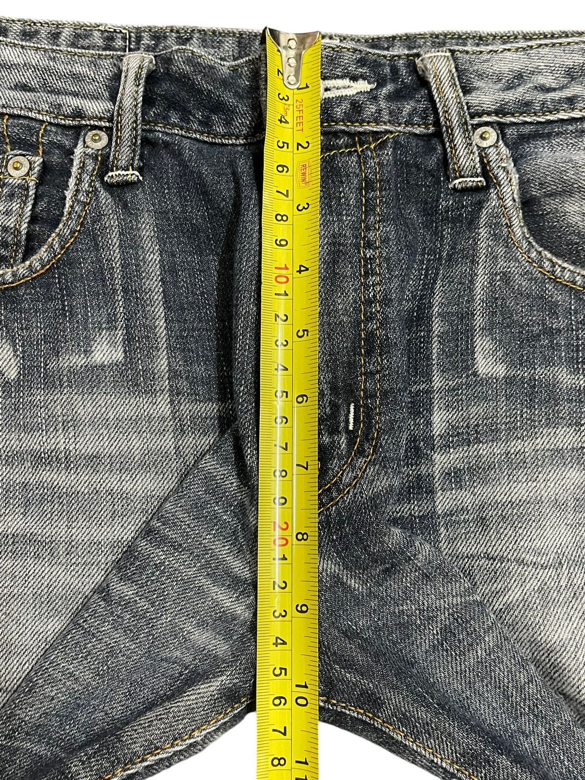 Edwin Vintage Japan Edwin Faded Wash Style Loose Jeans Size US 34 / EU 50 - 16 Thumbnail