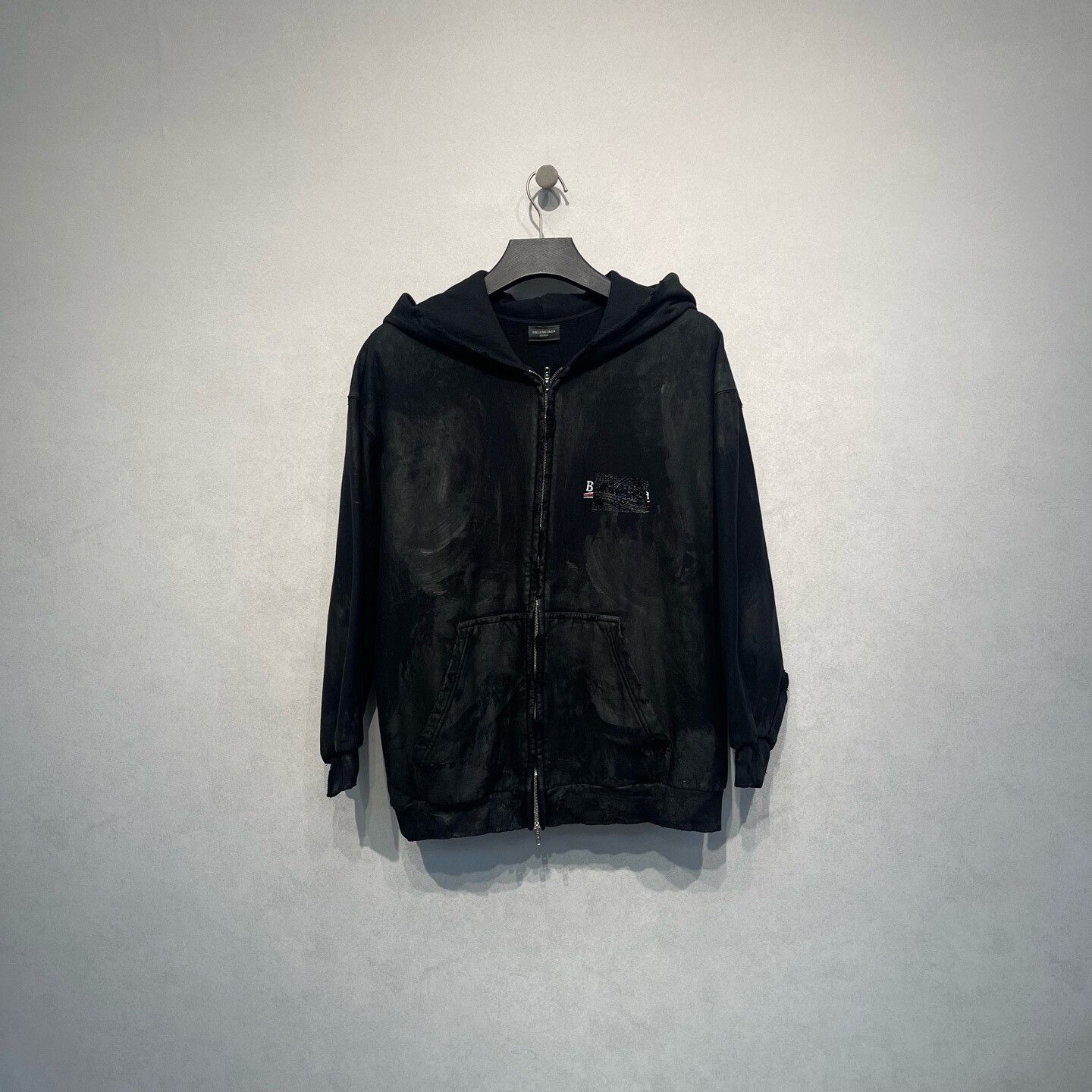 Balenciaga balenciaga black zip-up hoodie for men and women Size US M / EU 48-50 / 2 - 1 Thumbnail