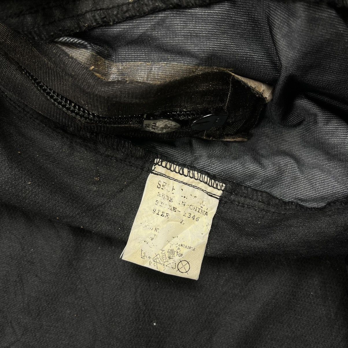 General Research Archive General Research style 1346 mountain jacket Size US L / EU 52-54 / 3 - 10 Thumbnail