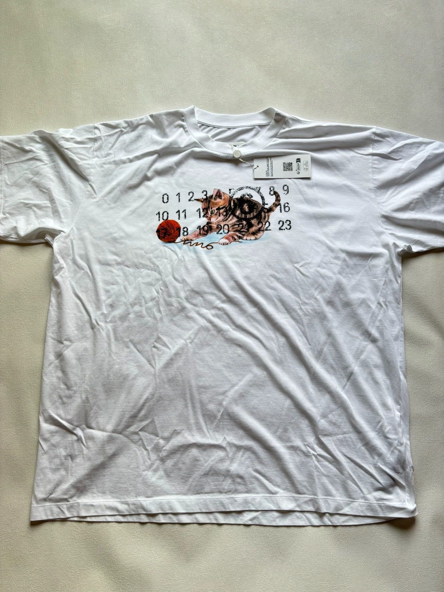 【MM6】PIXEL LOGO SHORT SLEEVE T SHIRT MM6 teen's jersey Numeric Logo T-shirt | BRAVE KID