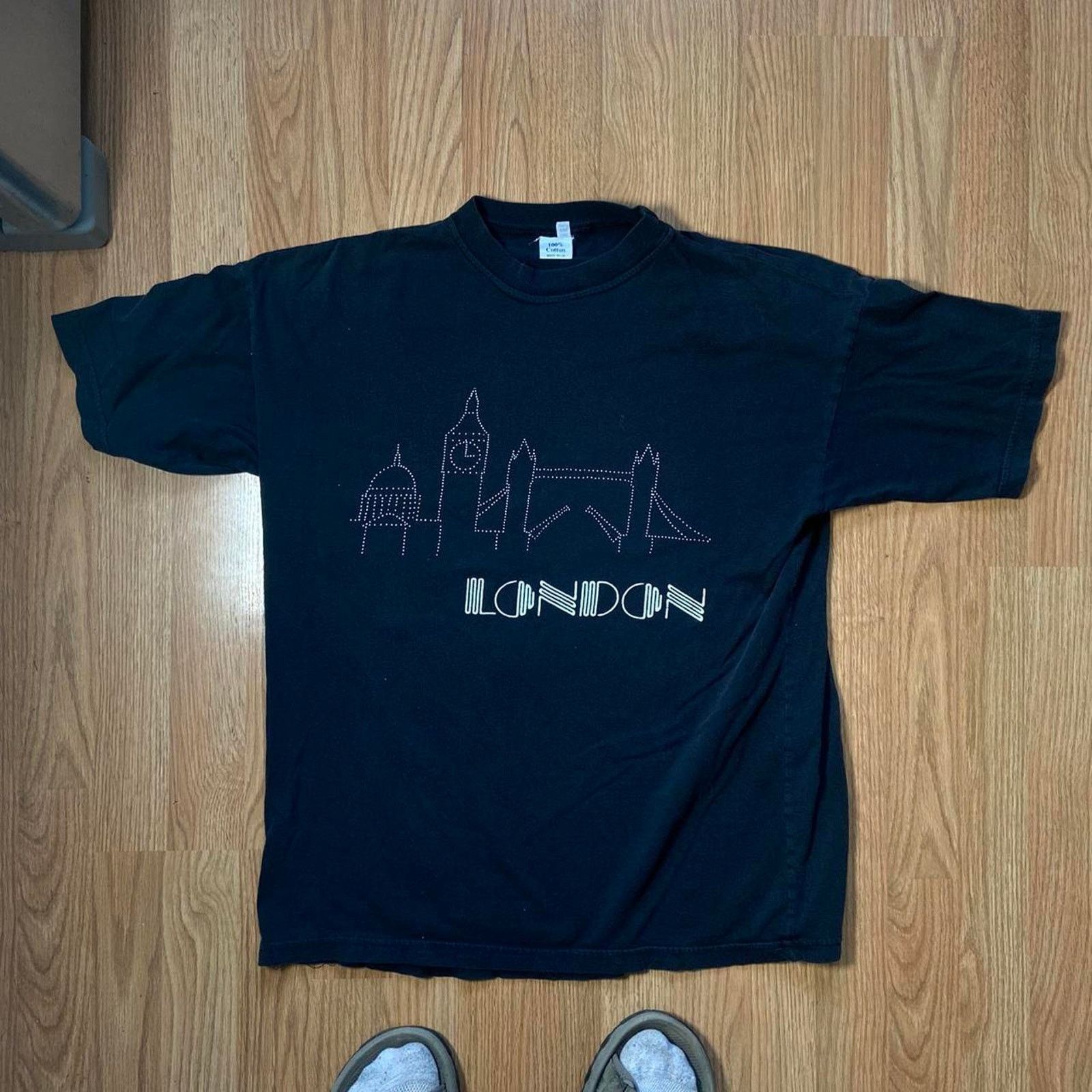 Fruit Of The Loom Y2k london england tee shirt Size US M / EU 48-50 / 2 - 2 Thumbnail