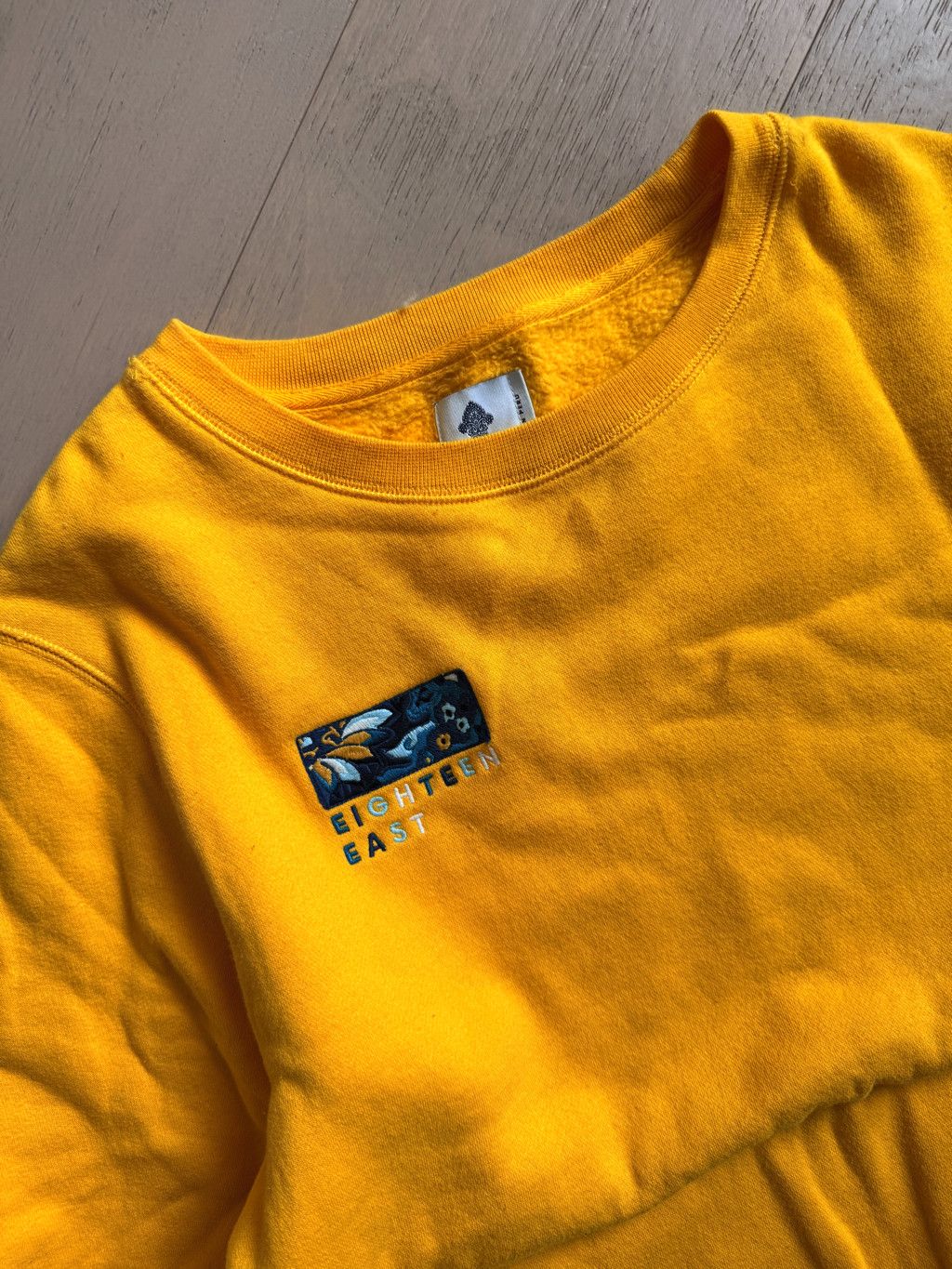 18 East 18 East Yellow Crewneck Sweatshirt Size US M / EU 48-50 / 2 - 1 Thumbnail