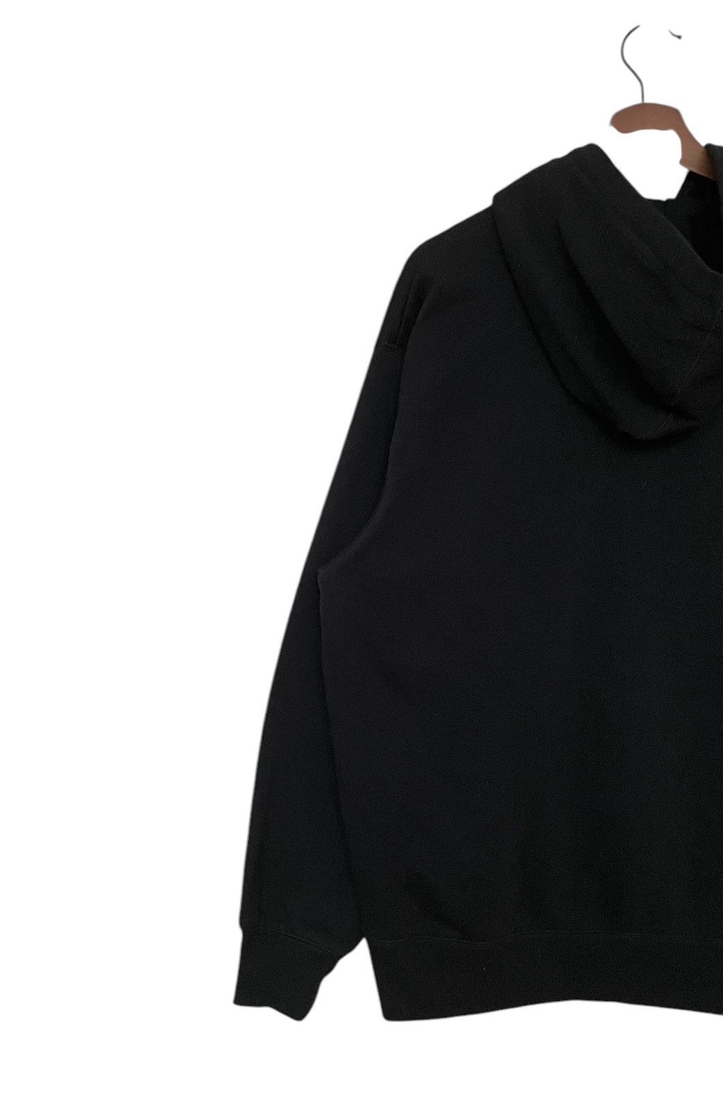 Undercover Japanese Brand Undercover GU Hoodies 2000s Size US L / EU 52-54 / 3 - 5 Thumbnail