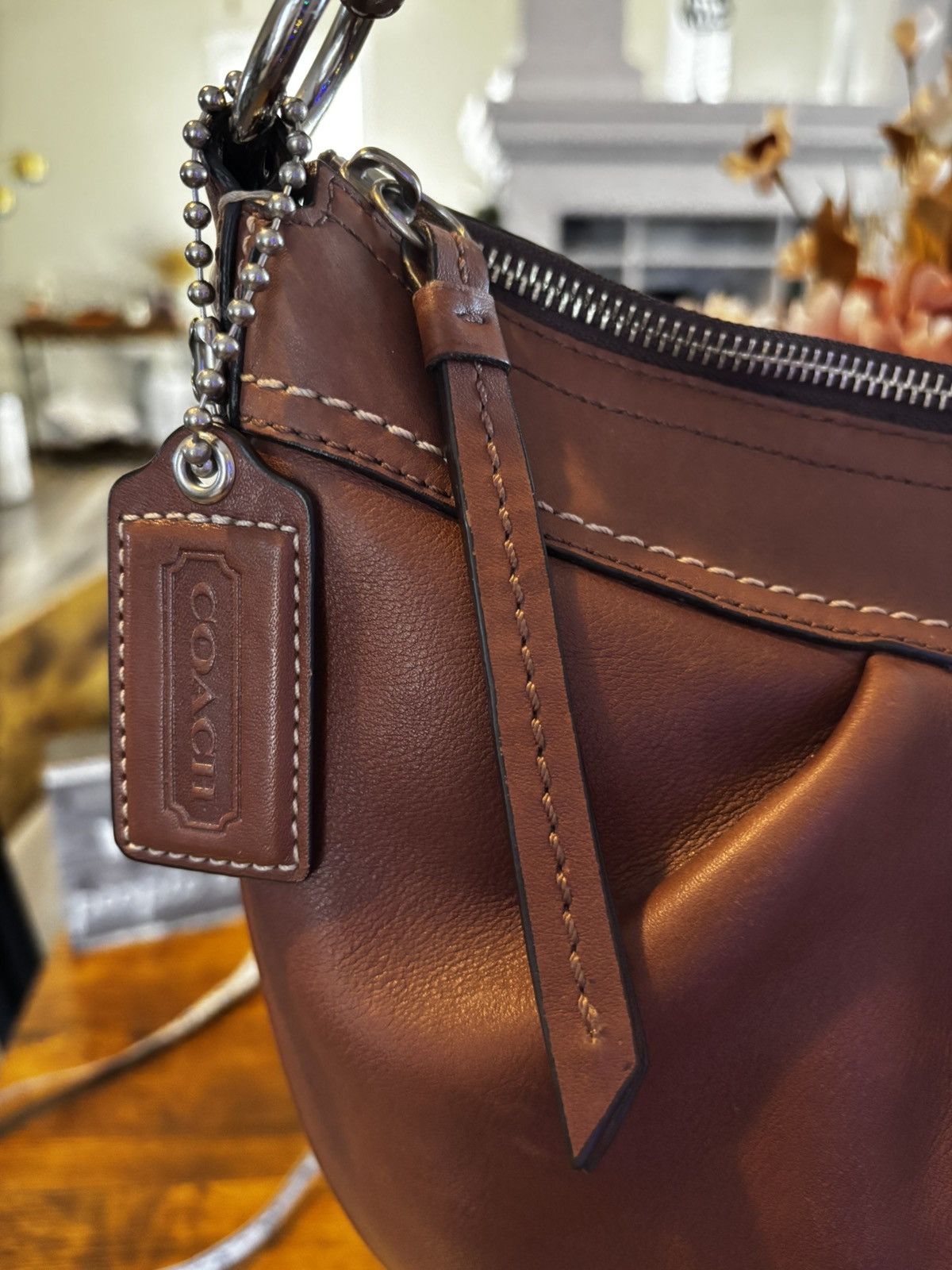 Coach Coach Y2K Brown Leather Pleated Hobo Bag Size ONE SIZE - 2 Thumbnail
