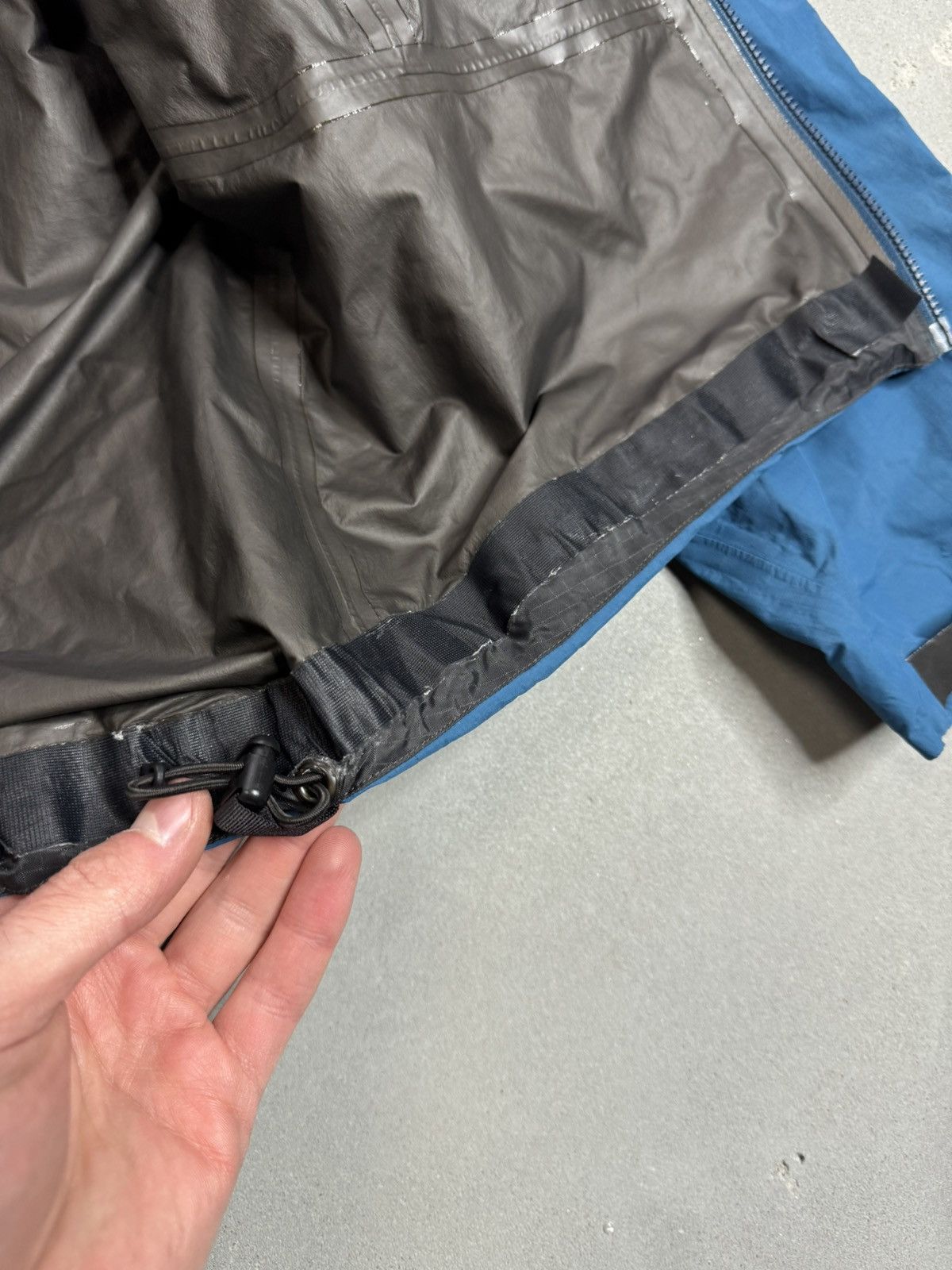 Arc'teryx × Goretex Arcteryx gore tex jacket Size US M / EU 48-50 / 2 - 15 Thumbnail
