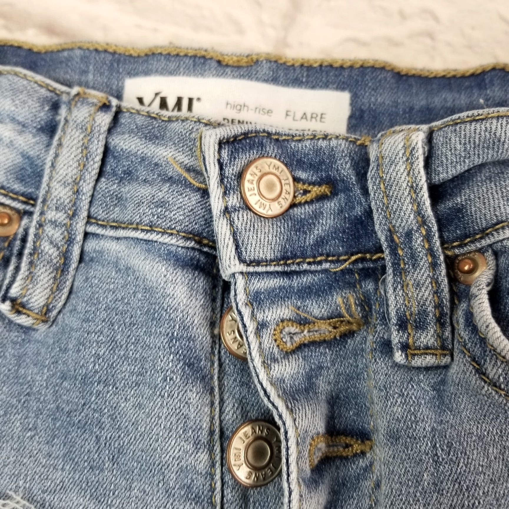 Denime YMI Dream Jeans Junior Size 3 High-Rise Denim Flare Button Fly 5-Pocket - Blue - Teens Mens Girls Womens Size 26" / US 2 / IT 38 - 4 Thumbnail
