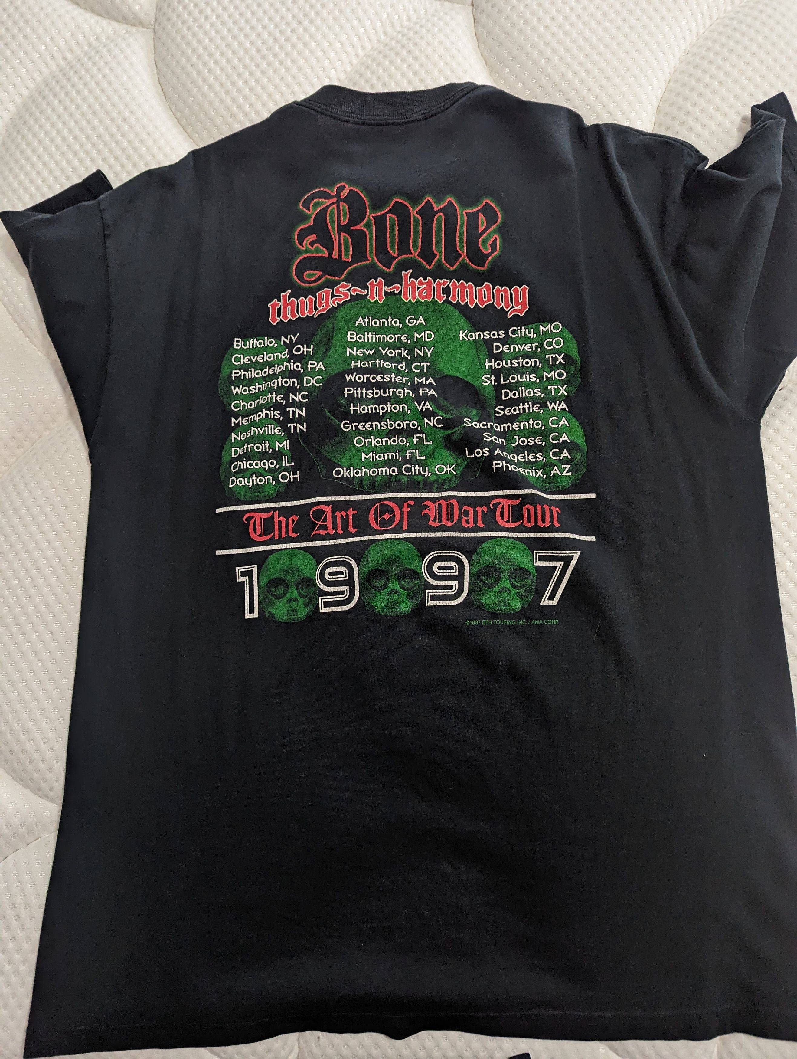 Jerzees Bone Thugs N Harmony 1997 Art of War Tour Tee Size US XL / EU 56 / 4 - 3 Thumbnail