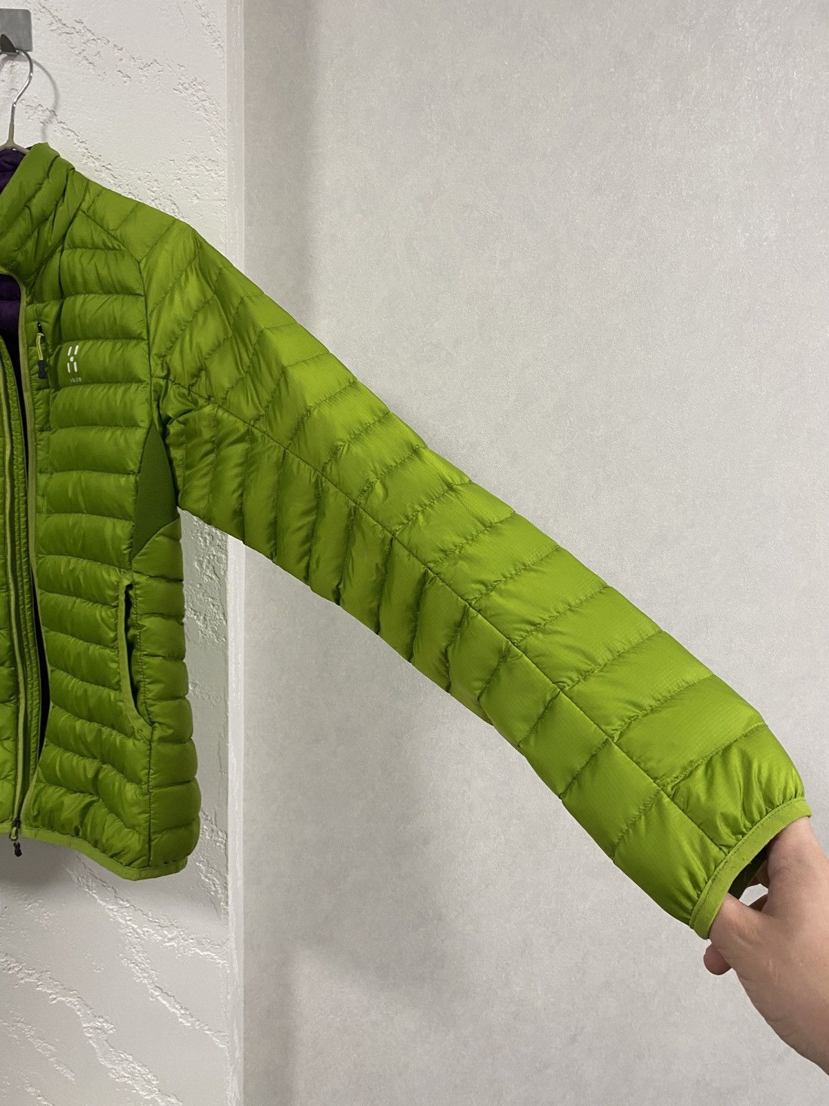 Haglofs Haglofs Women’s Down Puffer Jacket Size: M Size M / US 6-8 / IT 42-44 - 5 Thumbnail