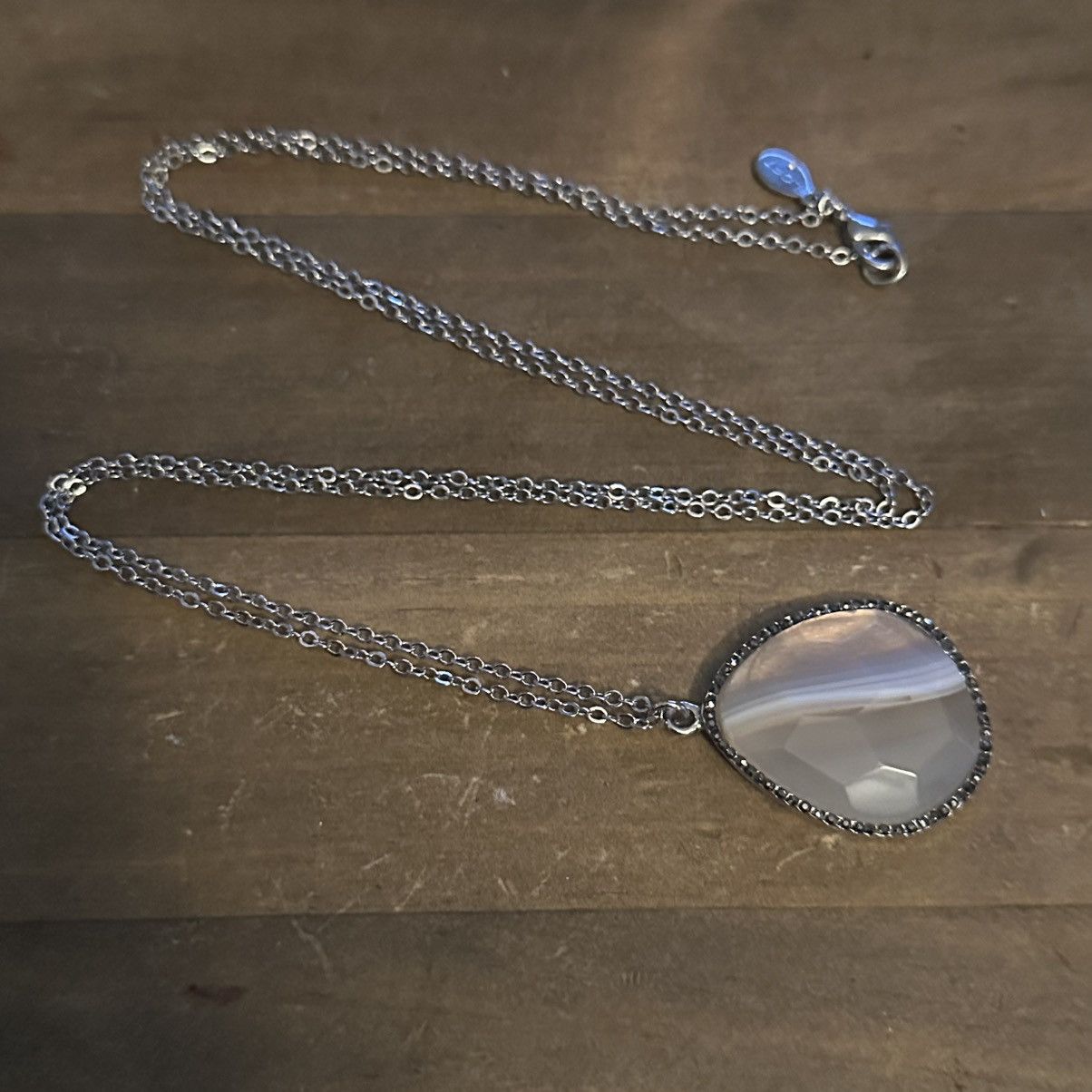 Loft Loft long silver tone quartz pendant necklace Size ONE SIZE - 6 Thumbnail