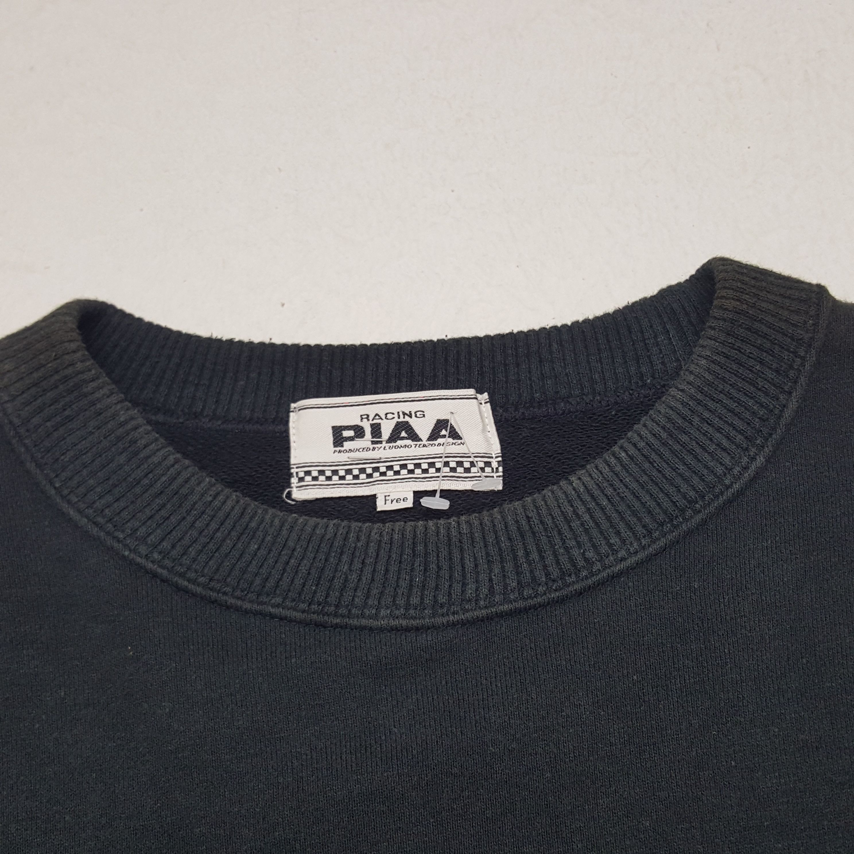 Vintage Vintage Racing International Motorsport PIAA Sweatshirt Size US M / EU 48-50 / 2 - 5 Thumbnail