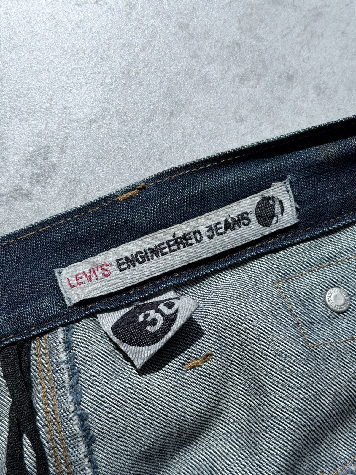 Levi's Levis Engineered Buckle Back Twisted Washed Denim Jeans Size US 30 / EU 46 - 10 Thumbnail