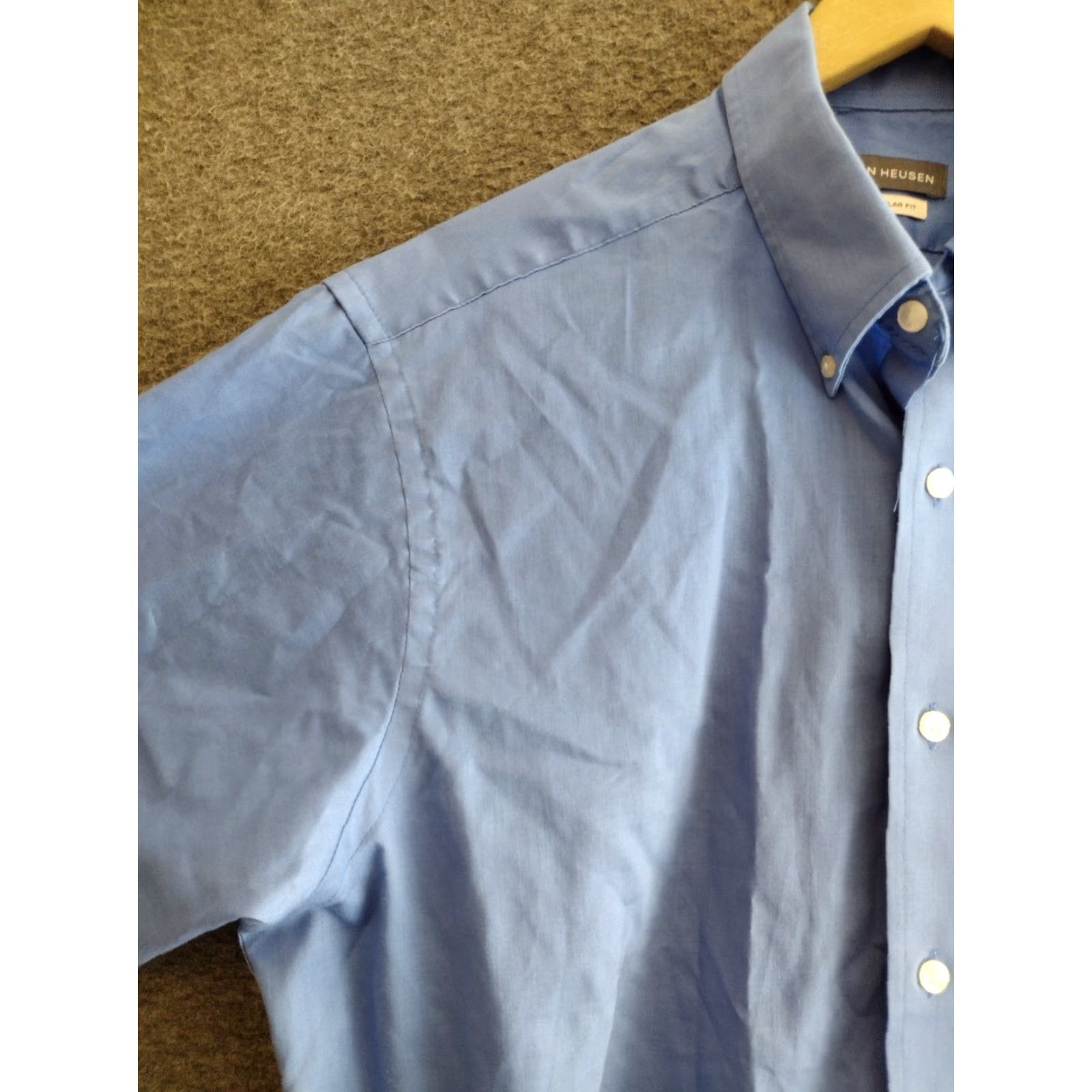 Van Heusen Van Heusen Shirt M Blue Short Sleeve Dress Regular Fit Button-Up Casual Business Travel Mens 15 1/2 - 16 Size 40R - 7 Thumbnail