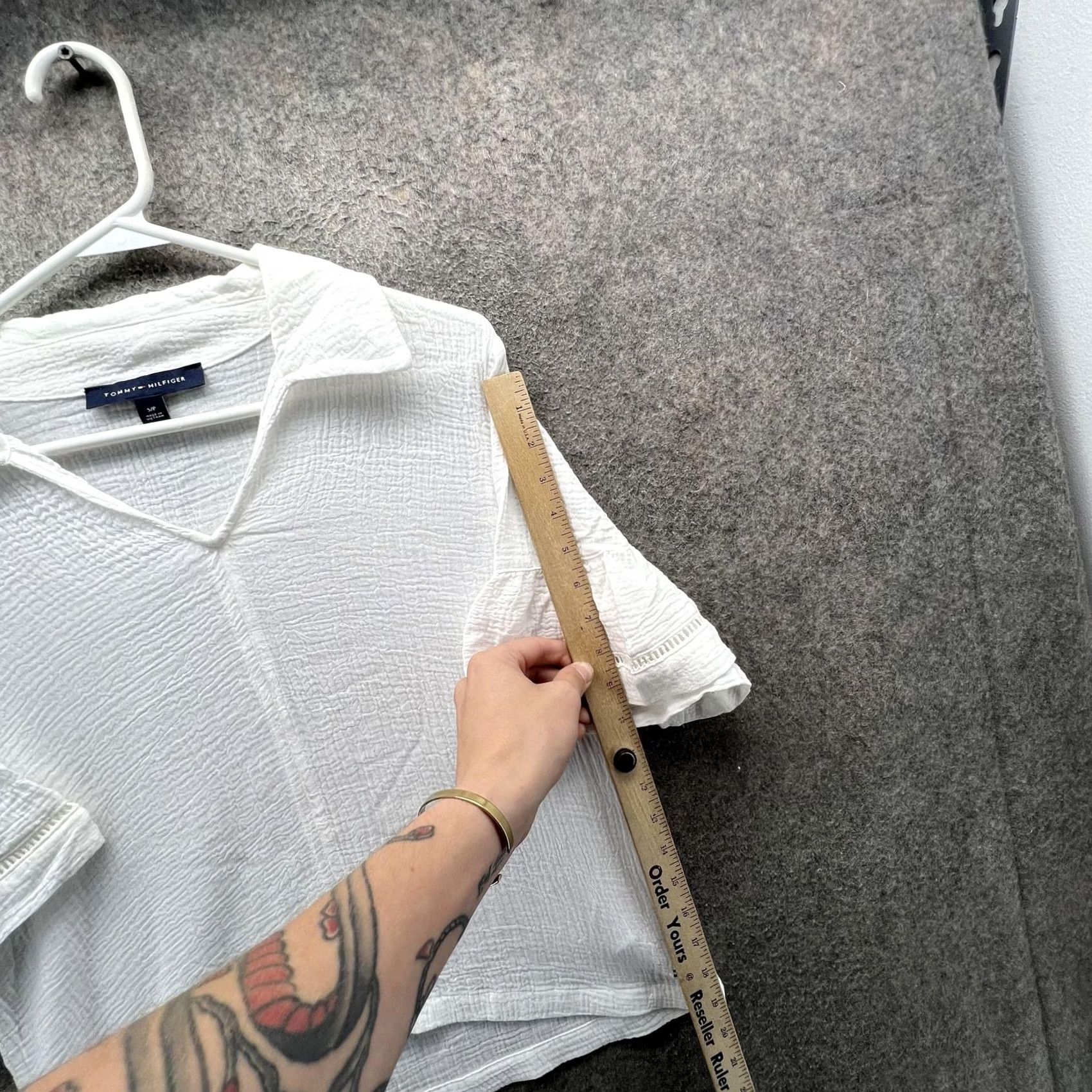 Tommy Hilfiger Tommy Hilfiger Blouse Womens Small White Collared Flutter Sleeve Ruffle Top Size S / US 4 / IT 40 - 4 Thumbnail