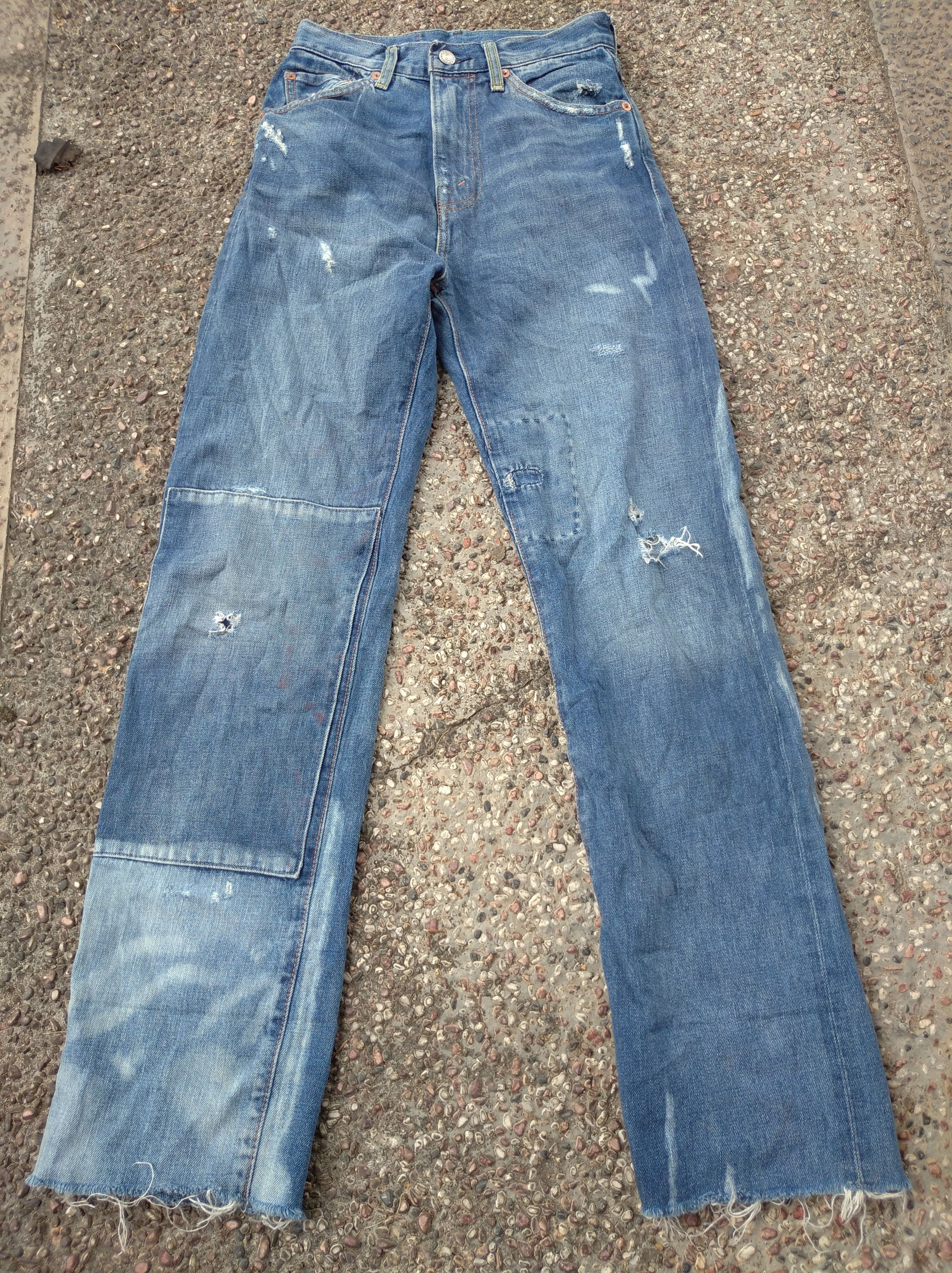 Levi's × Levi's Vintage Clothing Levi's 701 selvedge jeans big E distressed Size US 26 / EU 42 - 1 Thumbnail