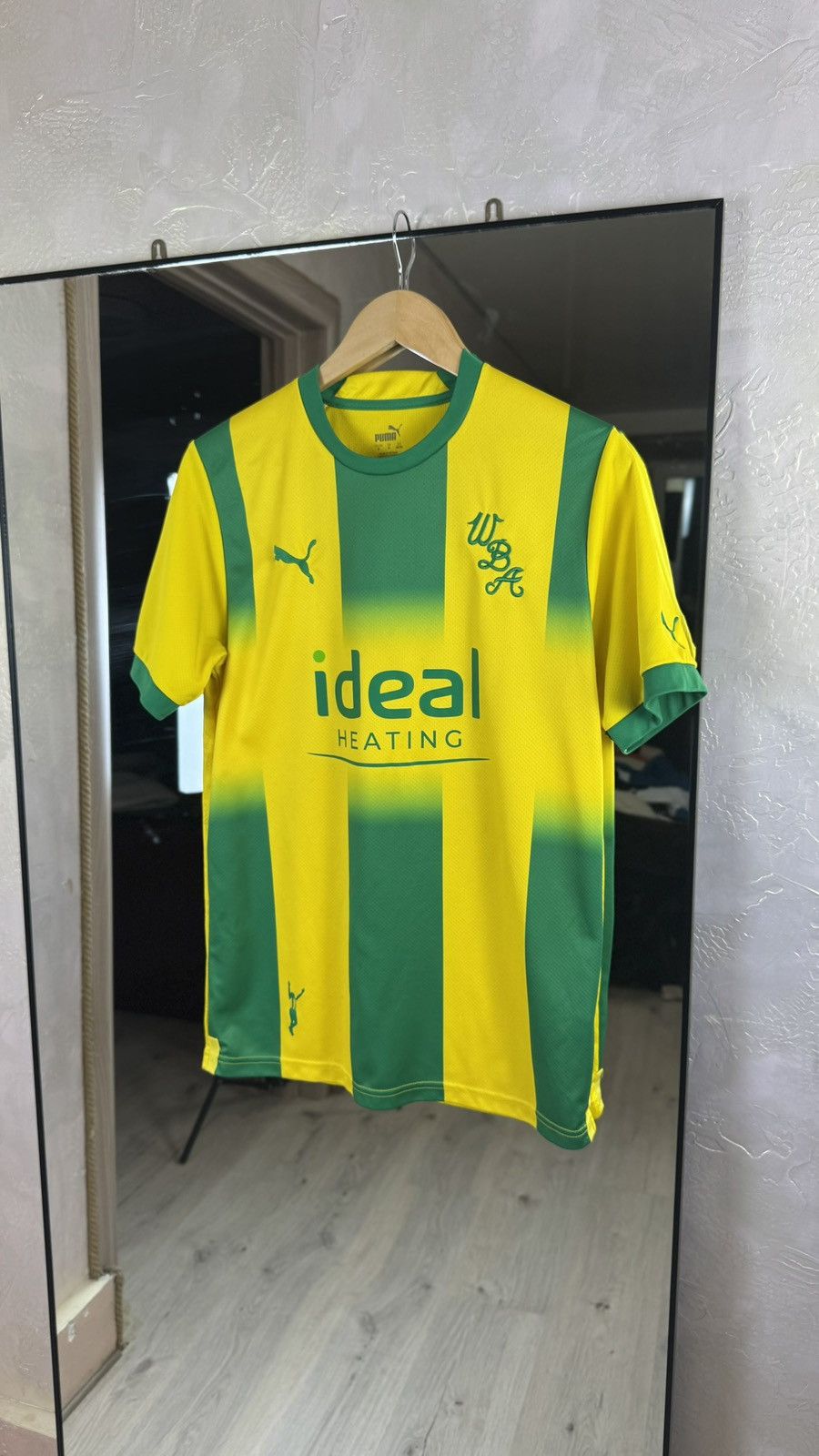 Puma Puma WBA Away Jersey Vibrant Stripes Tech & Embossed Quotes Size US M / EU 48-50 / 2 - 1 Thumbnail