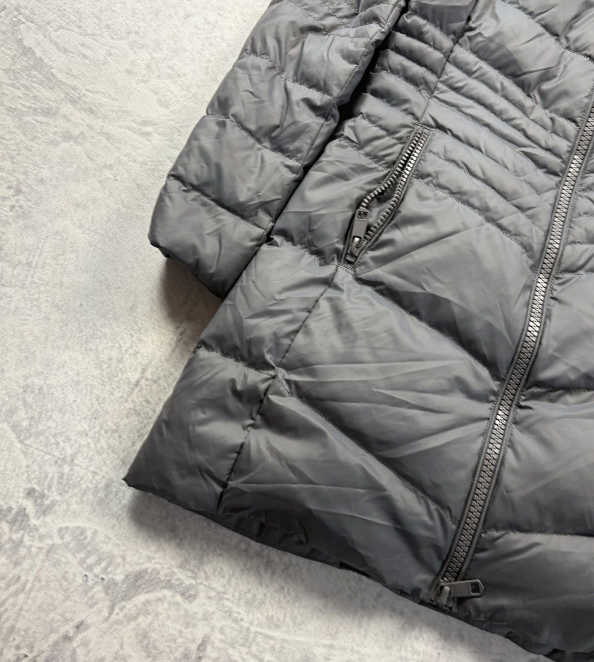 Tommy Hilfiger Vintage Tommy Hilfiger parka down Puffer jacket small haft Size S / US 4 / IT 40 - 5 Thumbnail