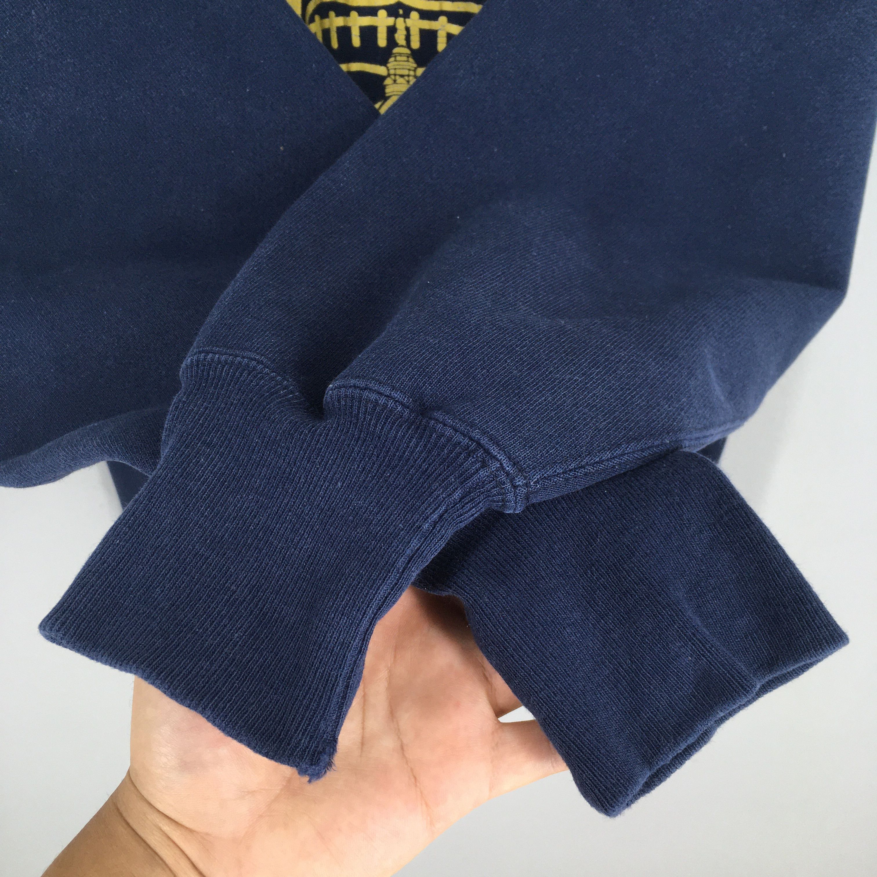 Other Vintage Champion Reverse Weave Notre Dame Sweatshirt Large Size US L / EU 52-54 / 3 - 4 Thumbnail