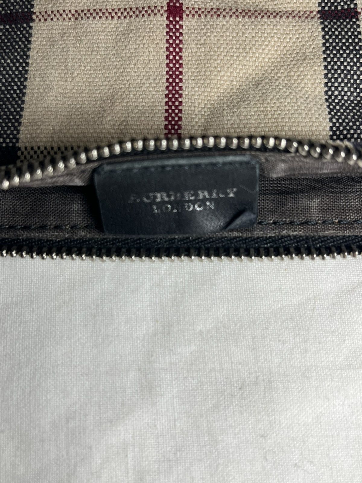 Burberry 🔴 Burberry Zip Pouch Wallet - Nova Check Size ONE SIZE - 4 Thumbnail