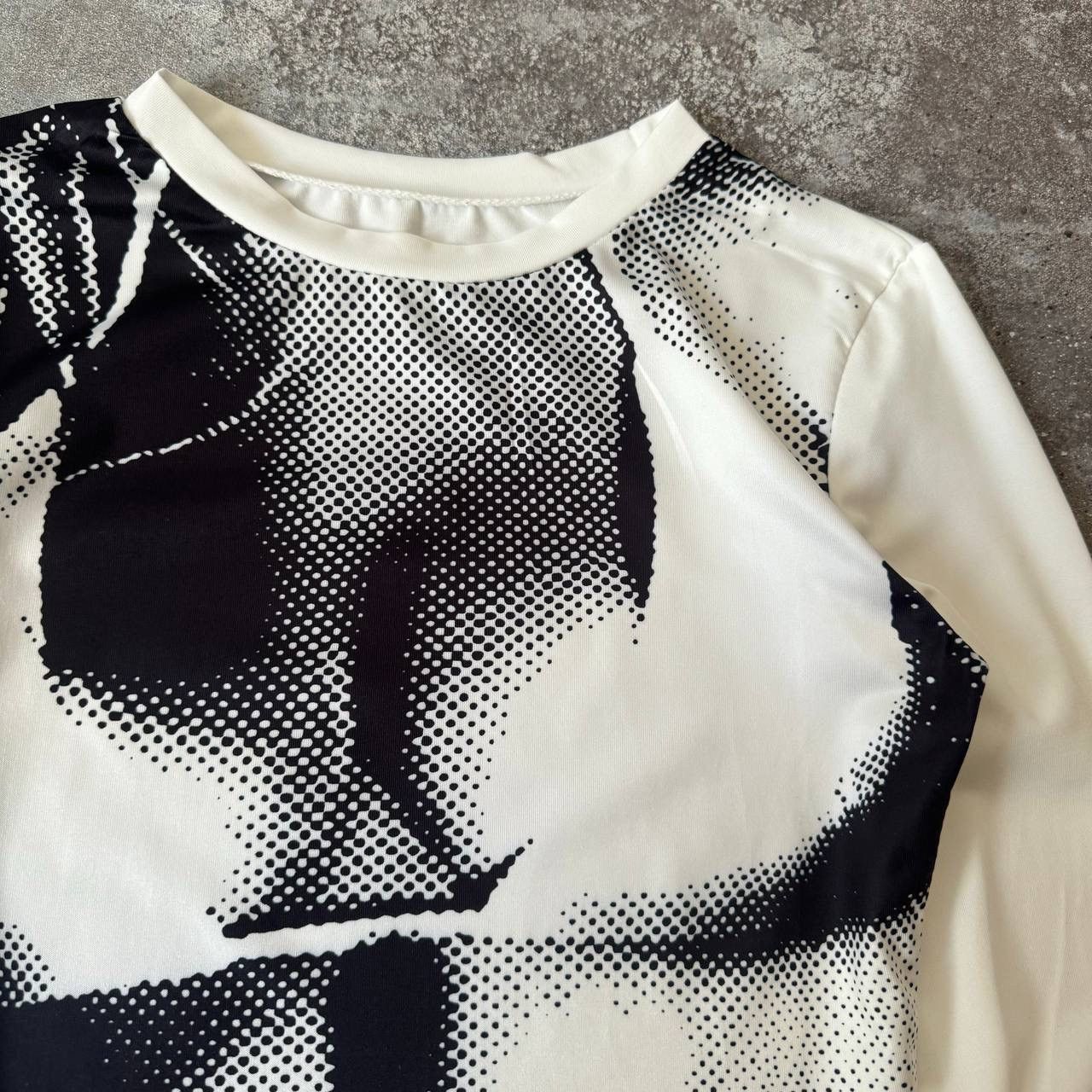 20471120 Amazing Y2K Sexy Boobs Long Sleeve (Jean Paul Gaultier vibe) Size S / US 4 / IT 40 - 5 Thumbnail