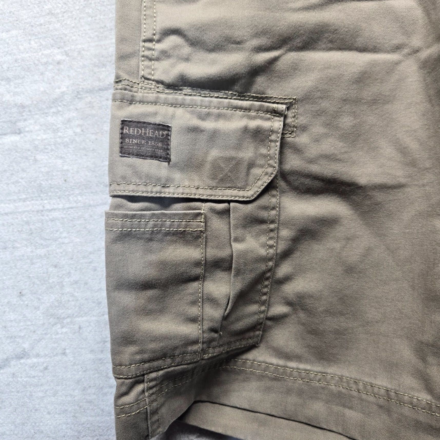 Vintage RedHead Cargo Shorts Beige Cotton Blend Adult Men's Size 32 Casual Outdoor Size US 32 / EU 48 - 2 Thumbnail