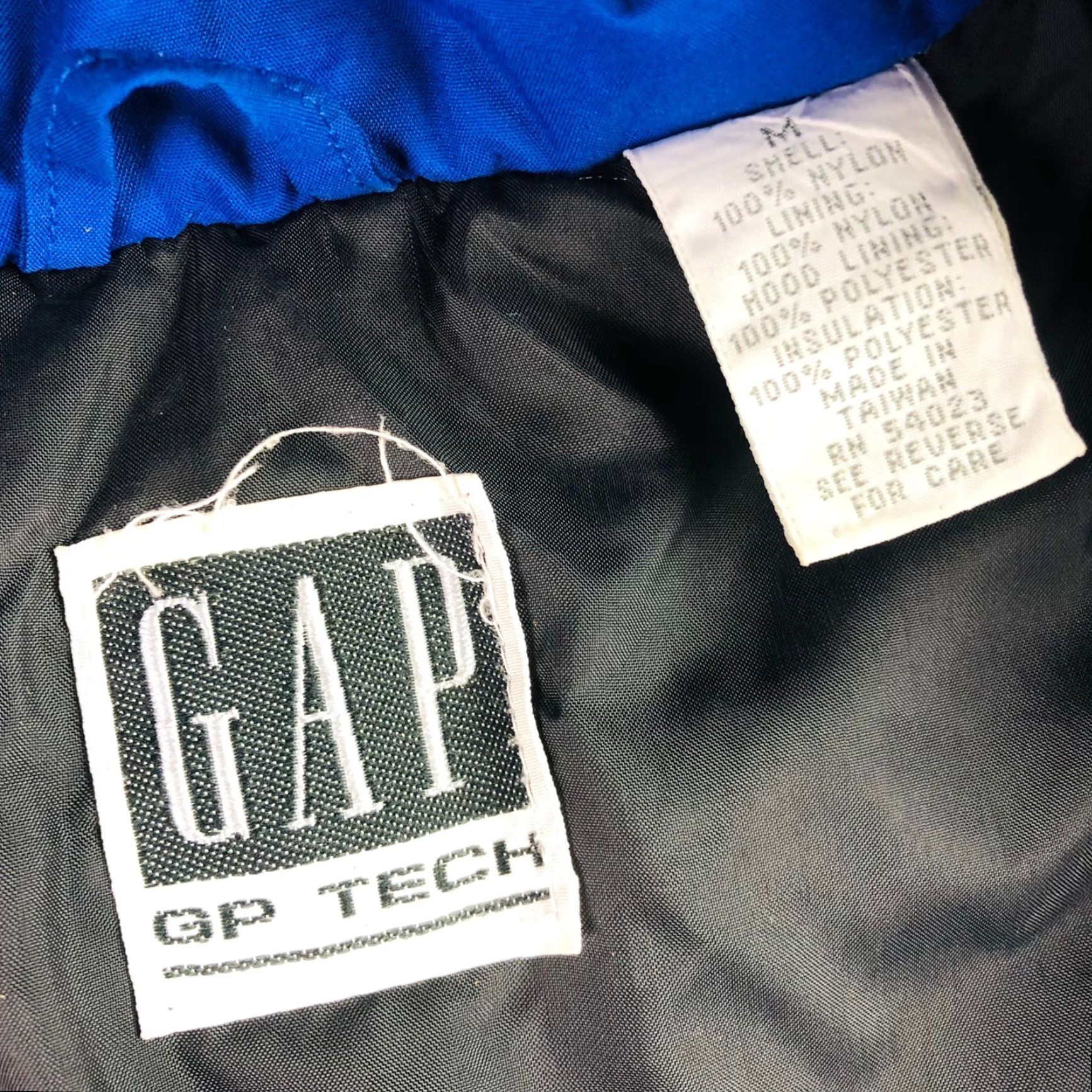 Gap VINTAGE Gap GP Tech Jacket Windbreaker M Royal Blue Black Zip Hooded Water Resistant Windproof Zipper Pockets Mens Size US M / EU 48-50 / 2 - 3 Thumbnail