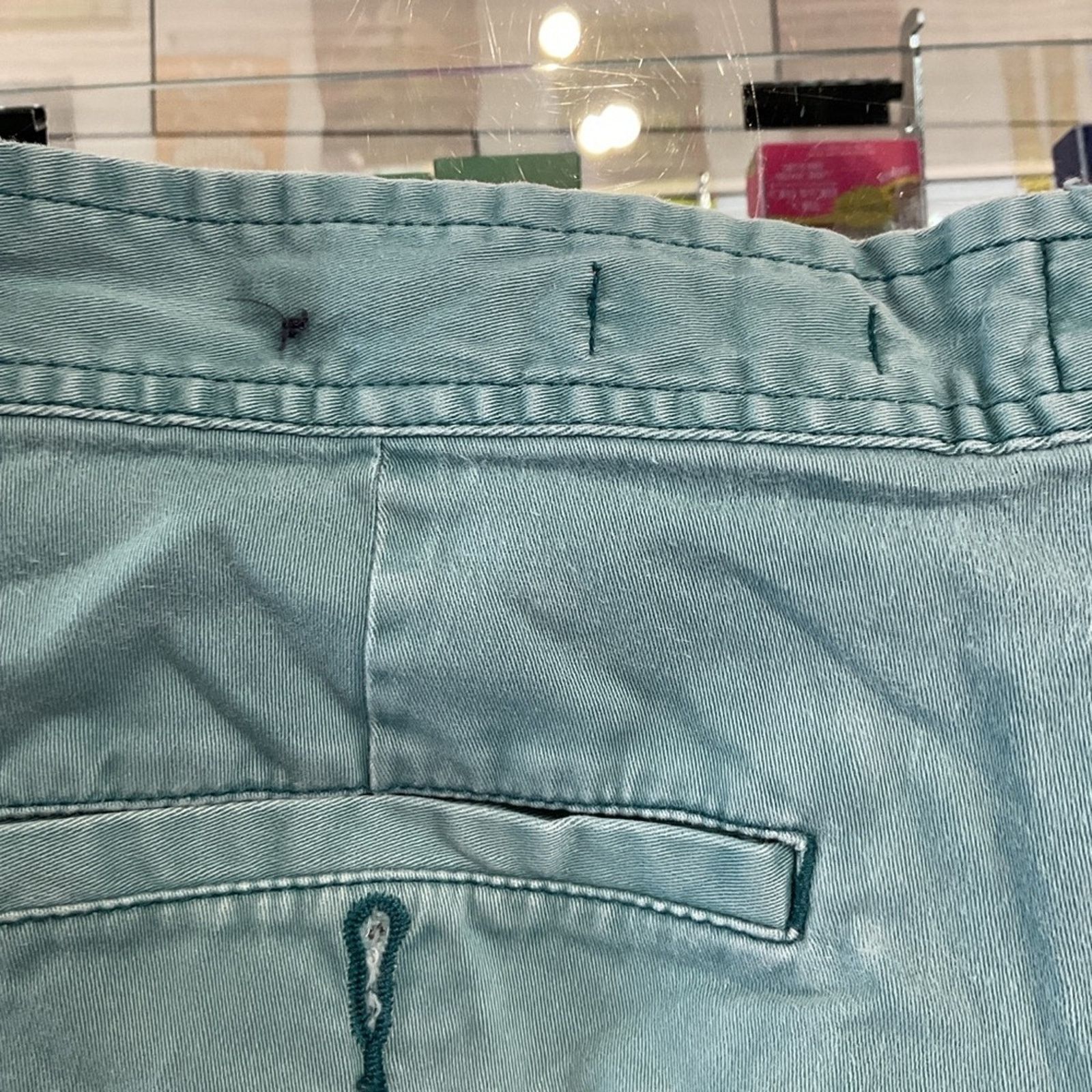 St. Johns Bay St. John’s Bay Comfort fit Blue Cotton Shorts size 34 Size US 34 / EU 50 - 4 Thumbnail