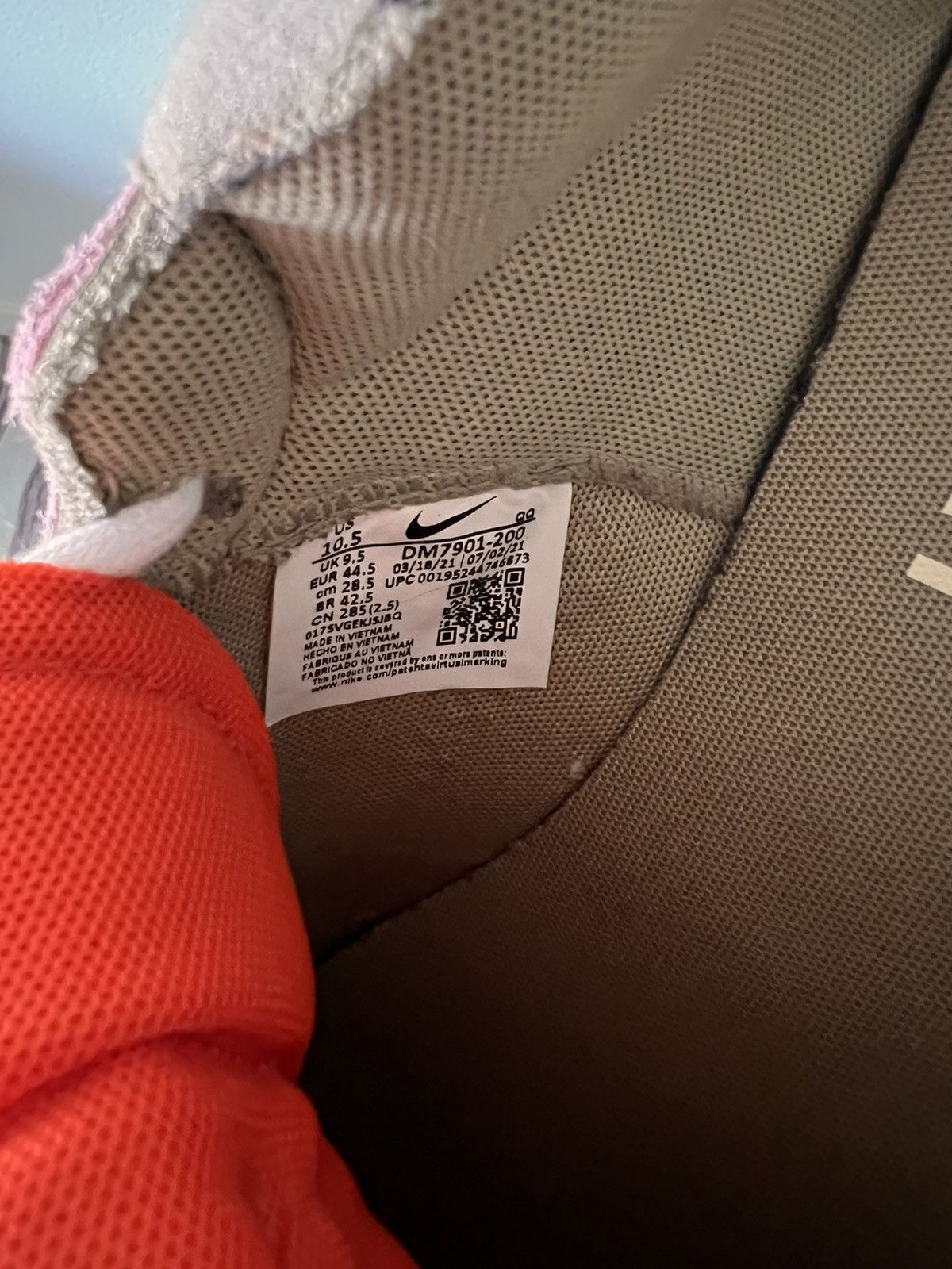 Kaws × Nike × Sacai Nike blazer low / sacai / kaws Size US 10.5 / EU 43-44 - 5 Thumbnail