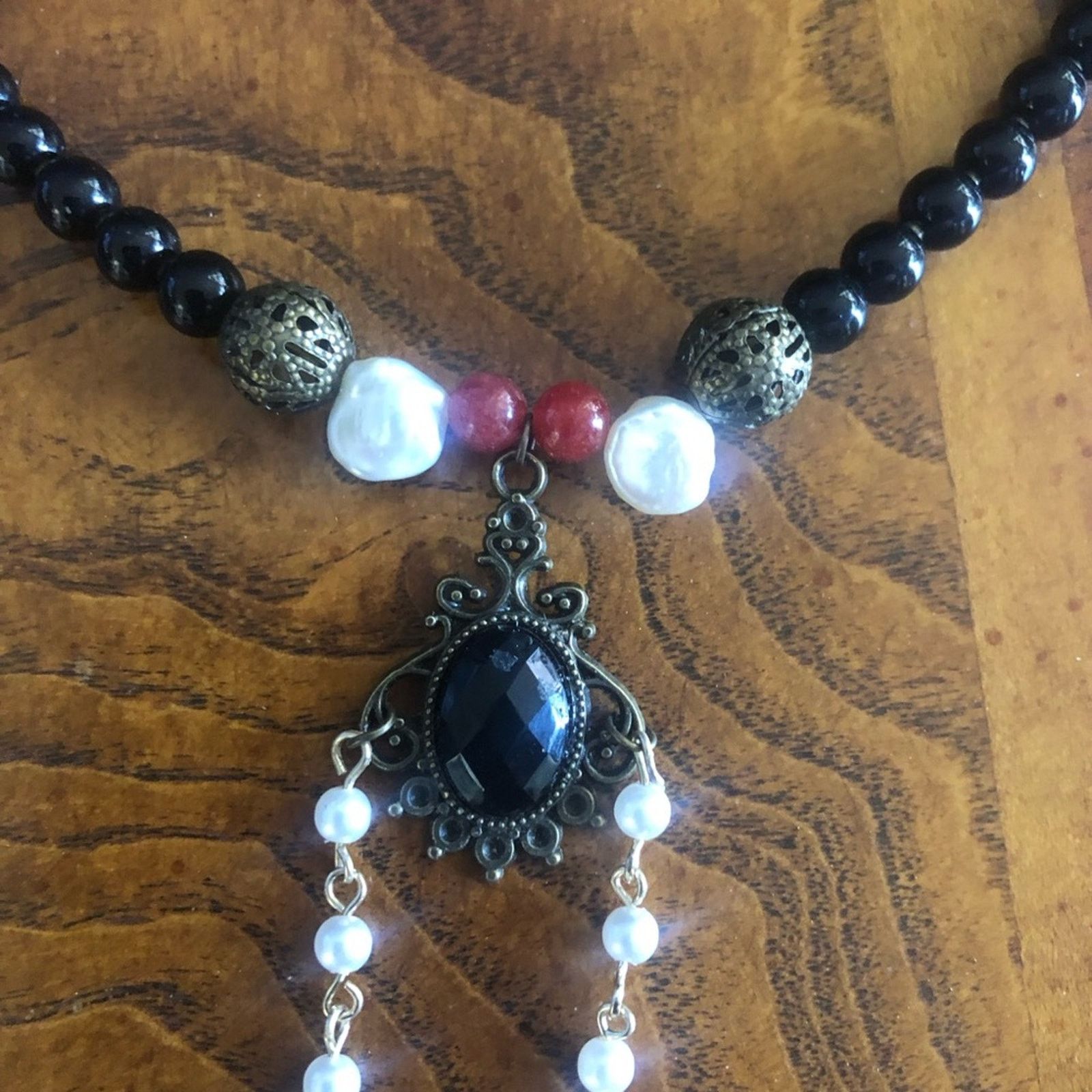 Handmade Handcrafted Victorian style glass pearl carnelian neckla Size ONE SIZE - 6 Thumbnail