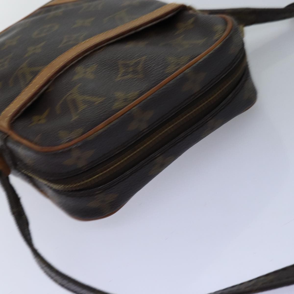 Louis Vuitton LOUIS VUITTON Monogram Danube Shoulder Bag M45266 Size ONE SIZE - 6 Thumbnail