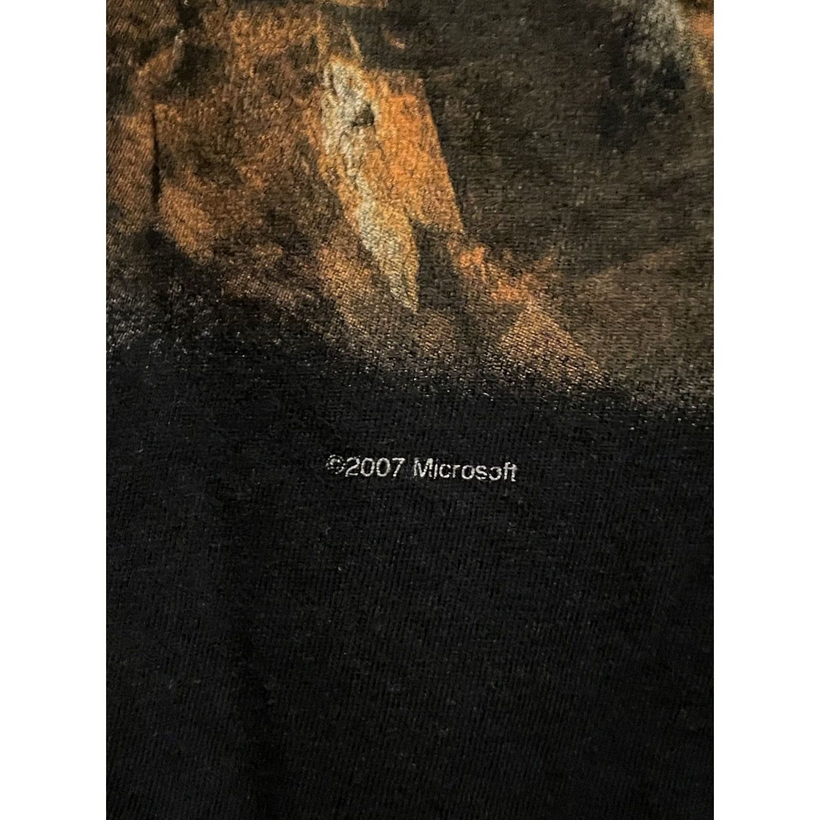 Halo Vtg Halo 3 Video Game Promo T-Shirt Size L Black Xbox Microsoft Massive Fine C249 MF Men Short Sleeve Crew Neck Graphic Print Logo 2000s Geek Size US L / EU 52-54 / 3 - 5 Thumbnail